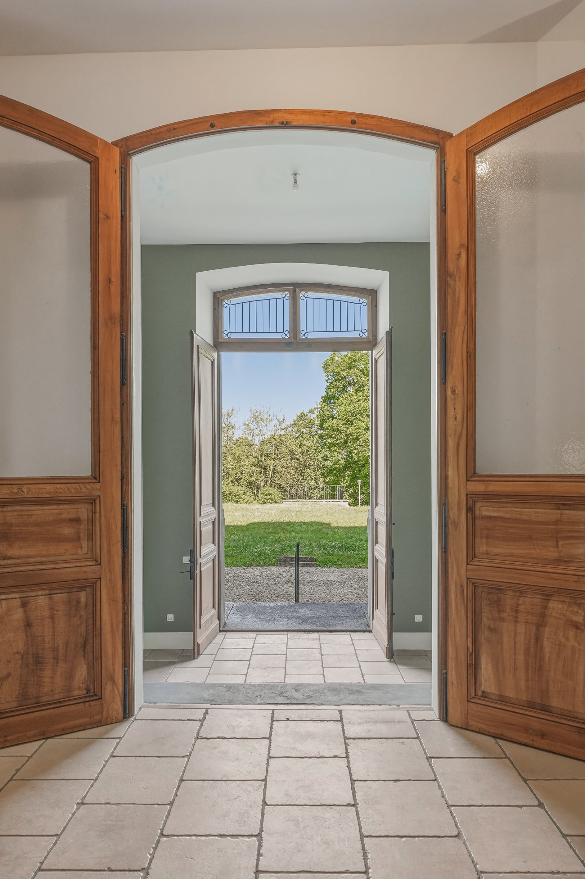  Exceptional Residence at Le Grand Palais – Stunning Volumes & Green Setting at … - 物件實景