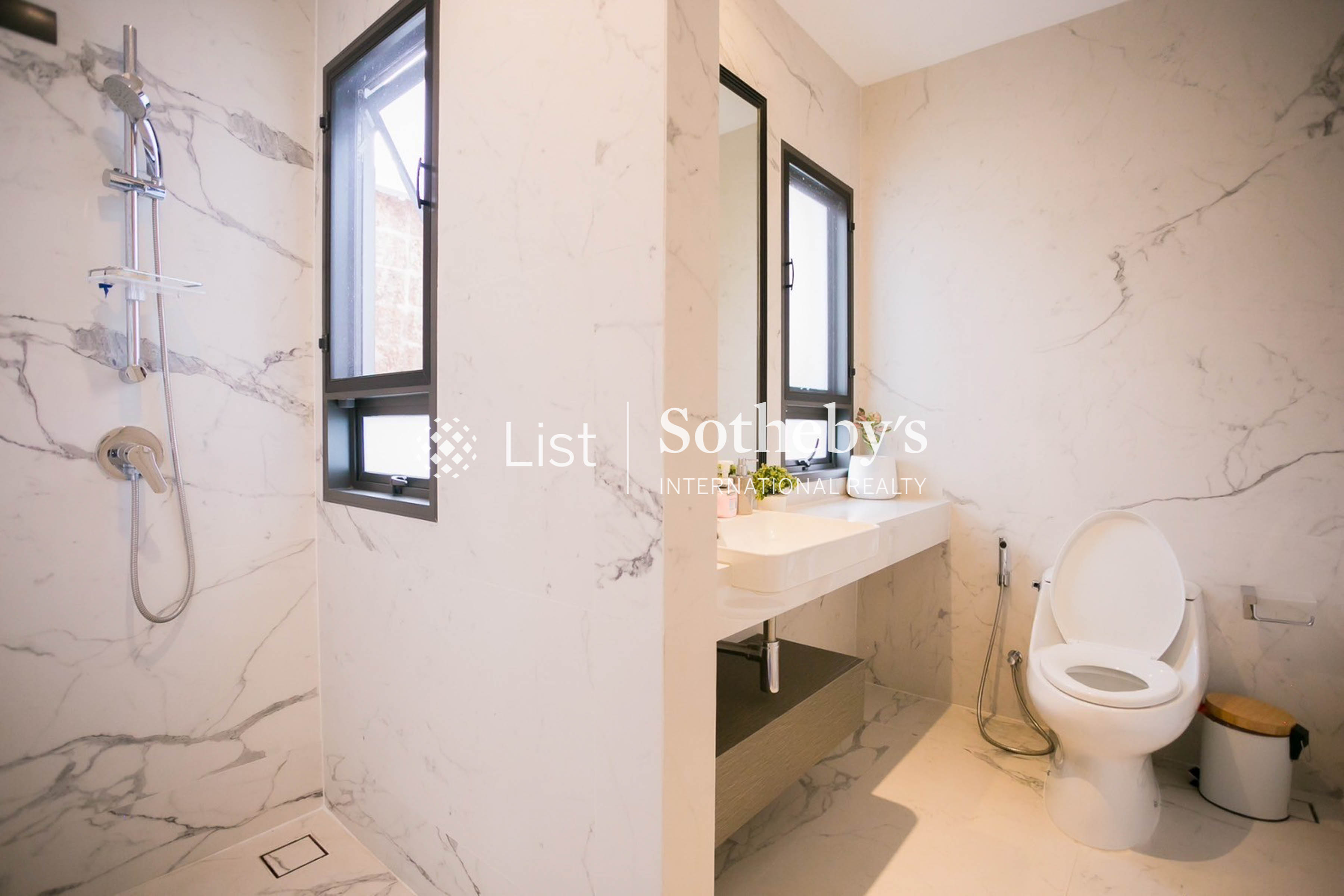  The Gentry Ekkamai - Ladprao - 物件實景