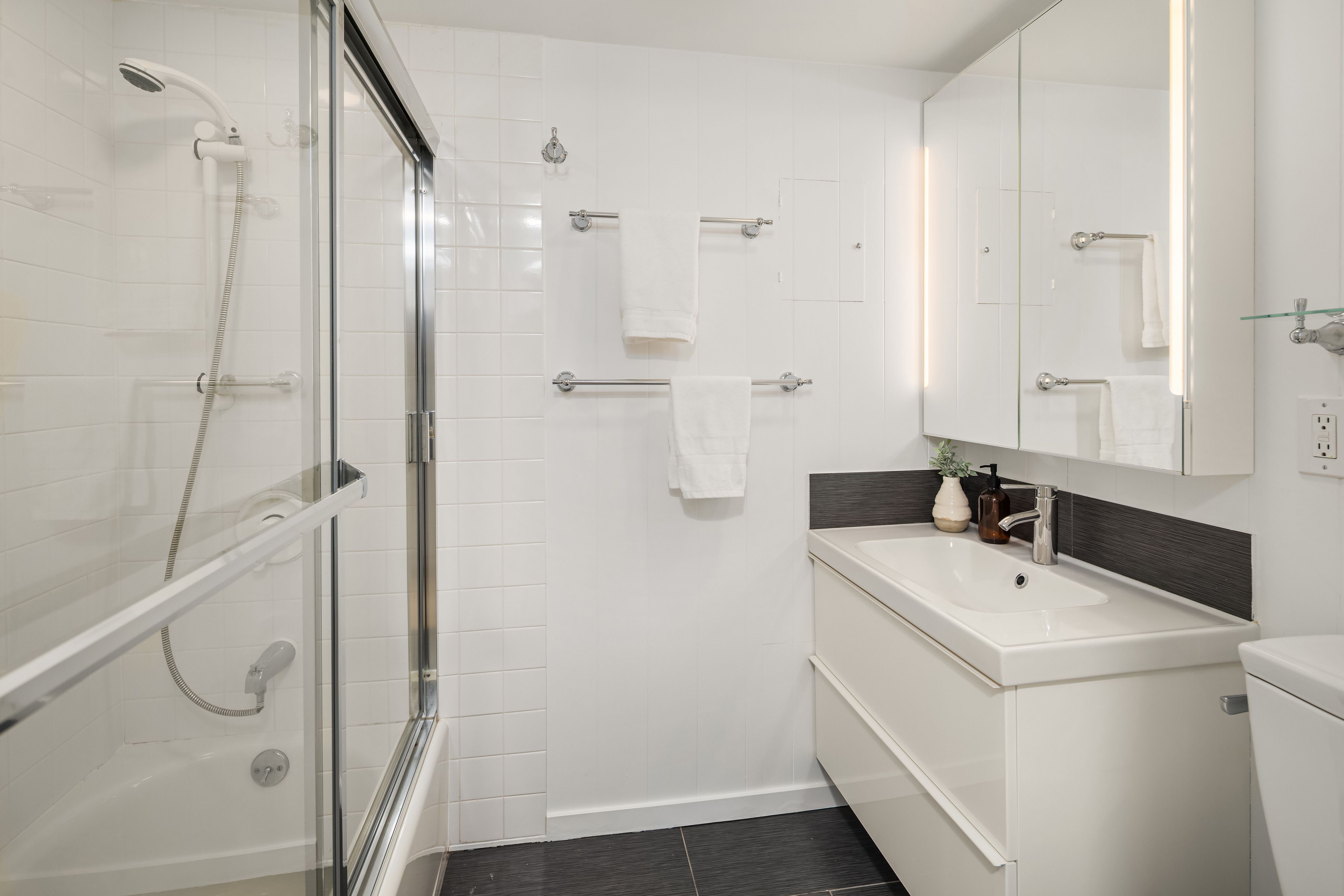  2070 127th Ave SE, Bellevue, WA 98005 - 物件實景