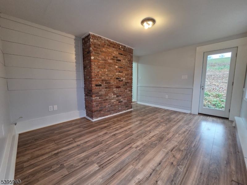 Tewksbury Twp., New Jersey, 07830, United States, 2 Bedrooms Bedrooms, ,2 BathroomsBathrooms,Residential,For Sale,1991114