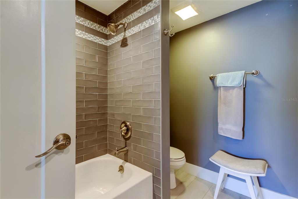 Clearwater Beach, Florida, 33767, United States, 2 Bedrooms Bedrooms, ,2 BathroomsBathrooms,Residential,For Sale,1849008