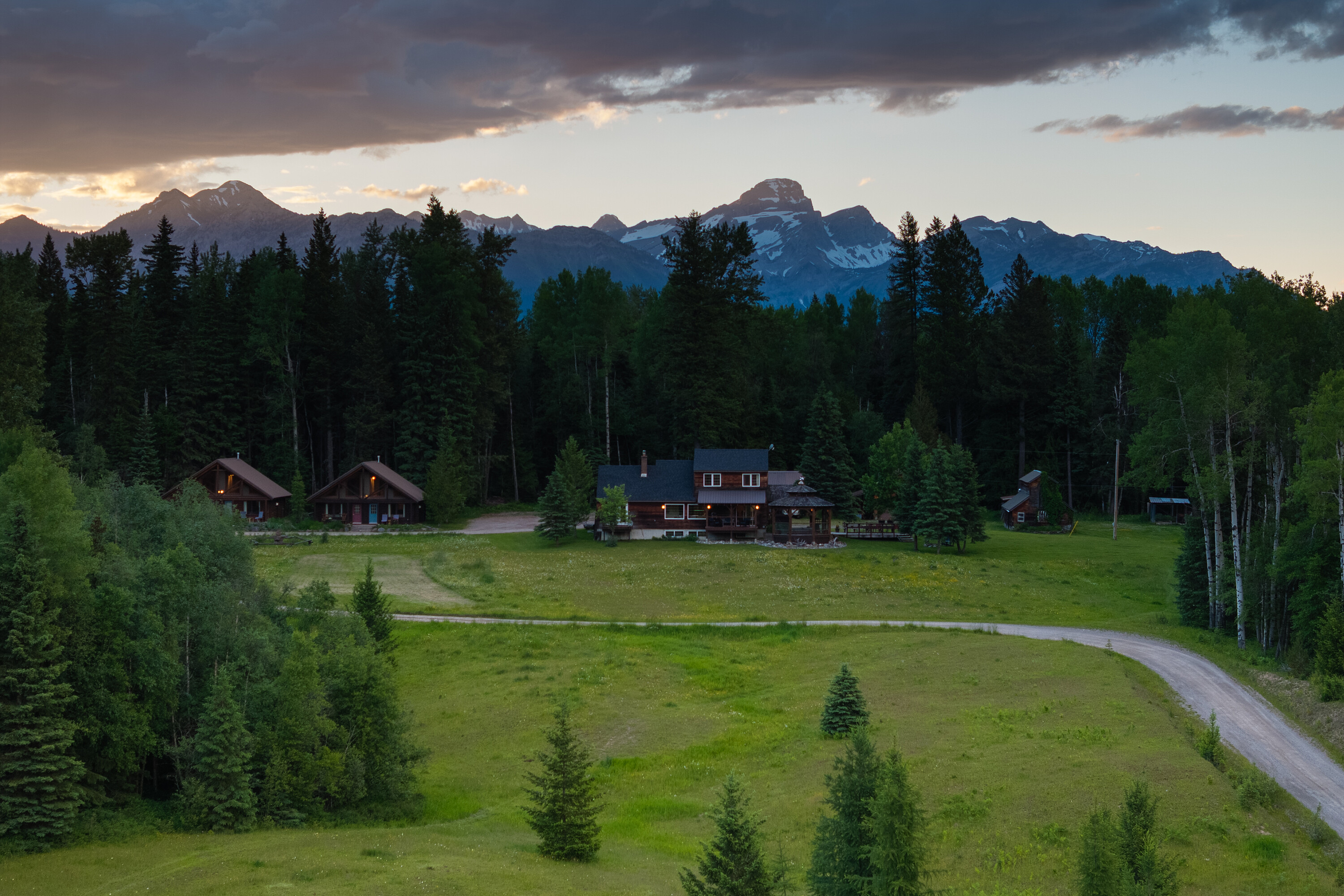  Exclusive Mountain Property - 物件實景