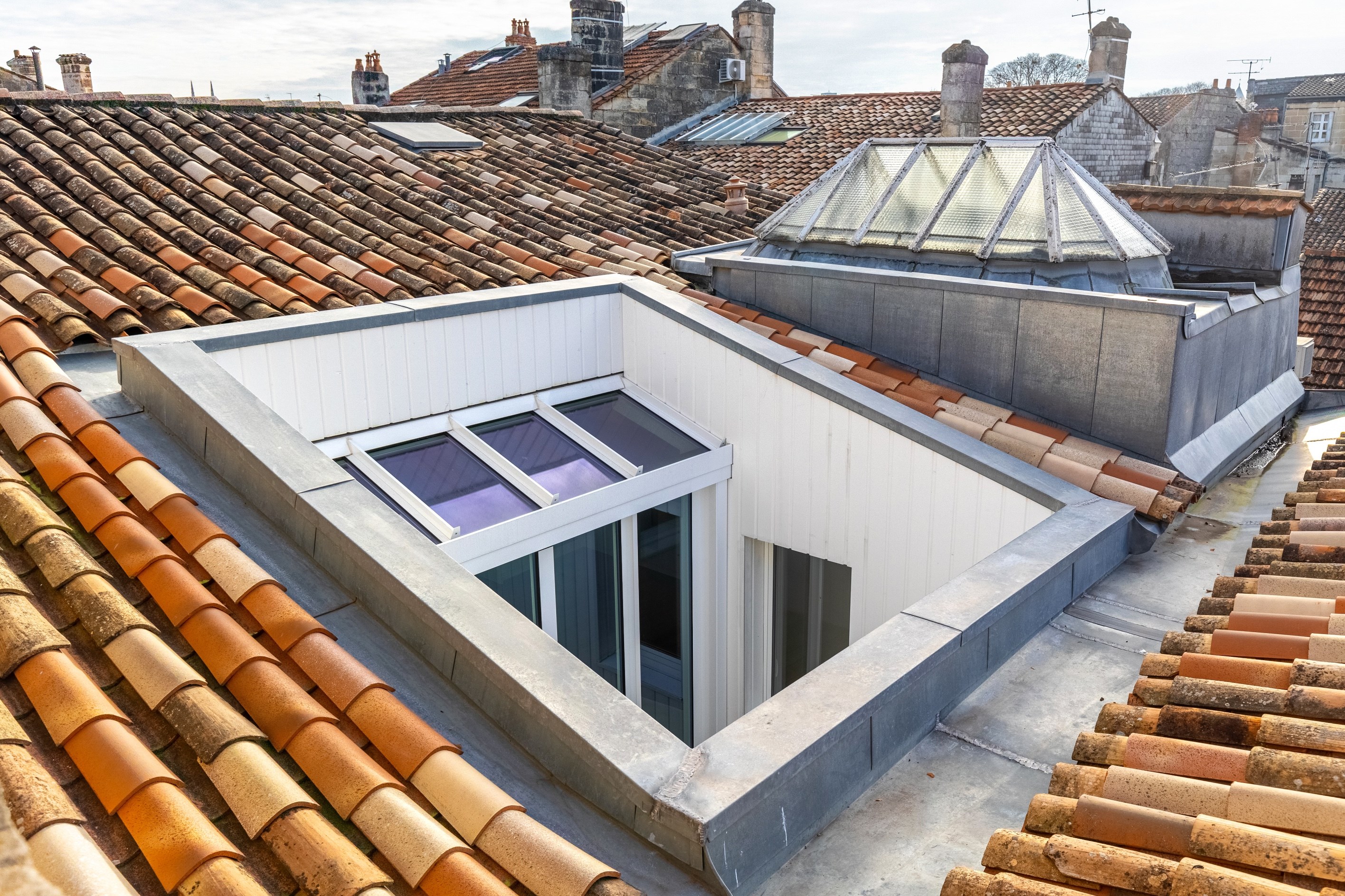  PALAIS GALLIEN - FONDAUDÈGE - SUPERB RENOVATED APARTMENT OF 81 M2 IN THE HEART … - 物件實景