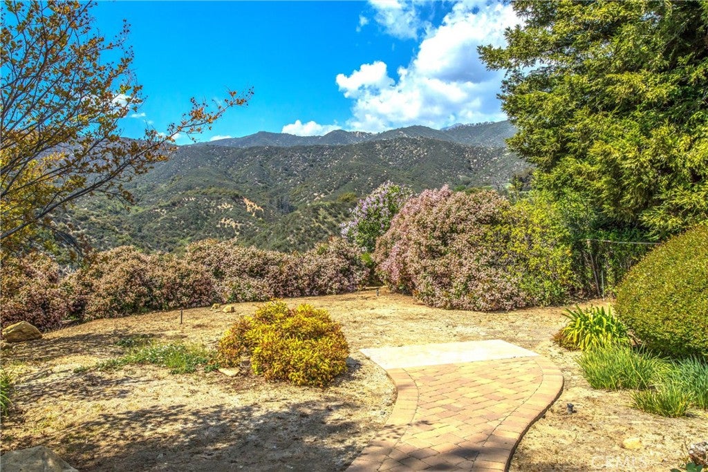 Yucaipa, California, 92399, United States, 3 Bedrooms Bedrooms, ,3 BathroomsBathrooms,Residential,For Sale,1792415