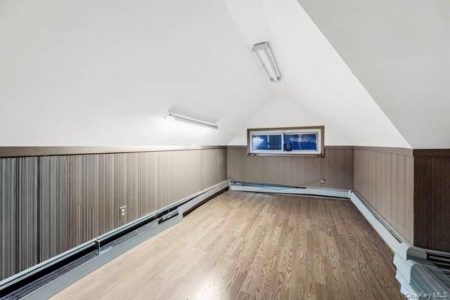 Yonkers, New York, 10703, United States, 5 Bedrooms Bedrooms, ,2 BathroomsBathrooms,Residential,For Sale,1993870