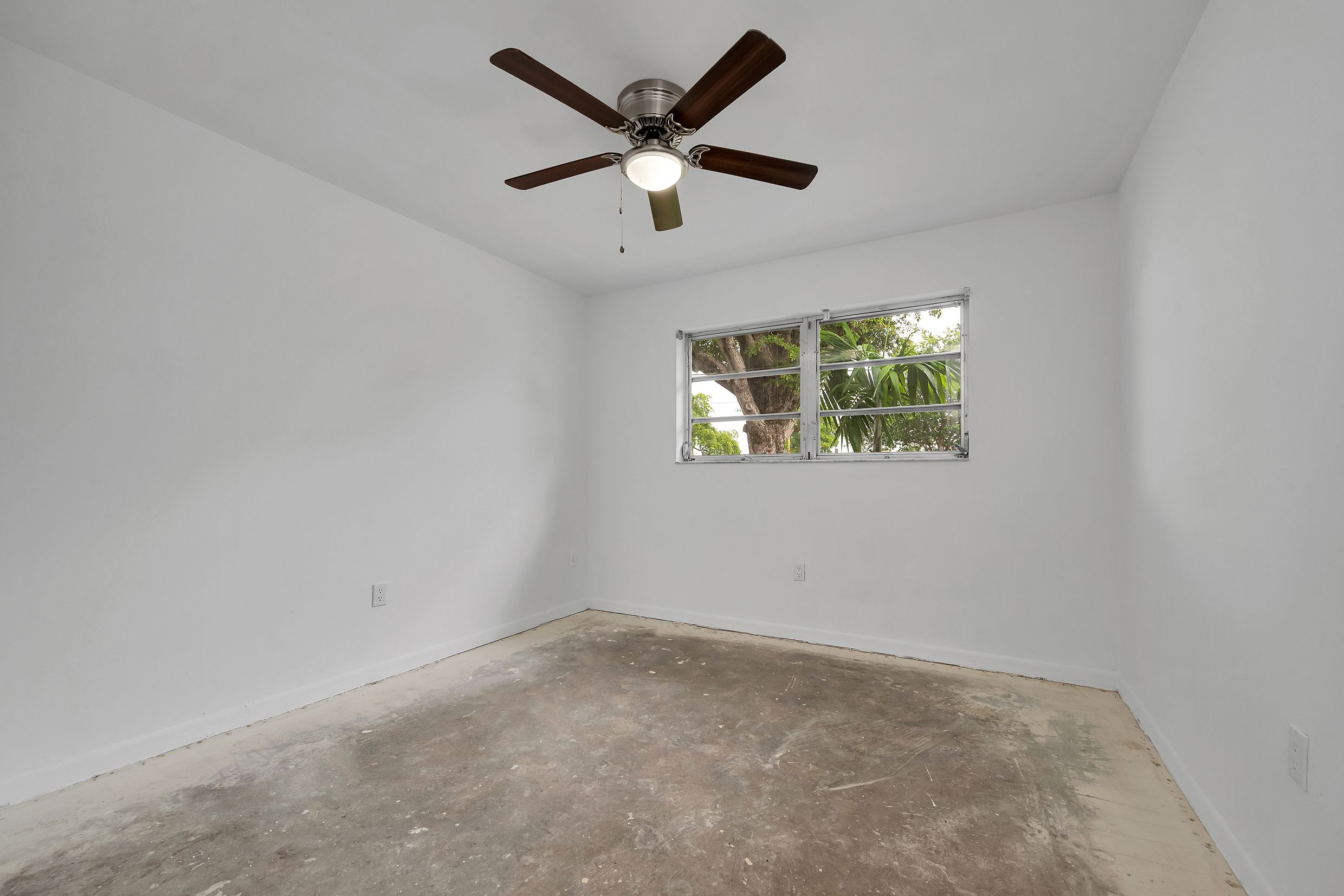 23 NW 109th Ave, Miami, FL, 33172 - 物件實景