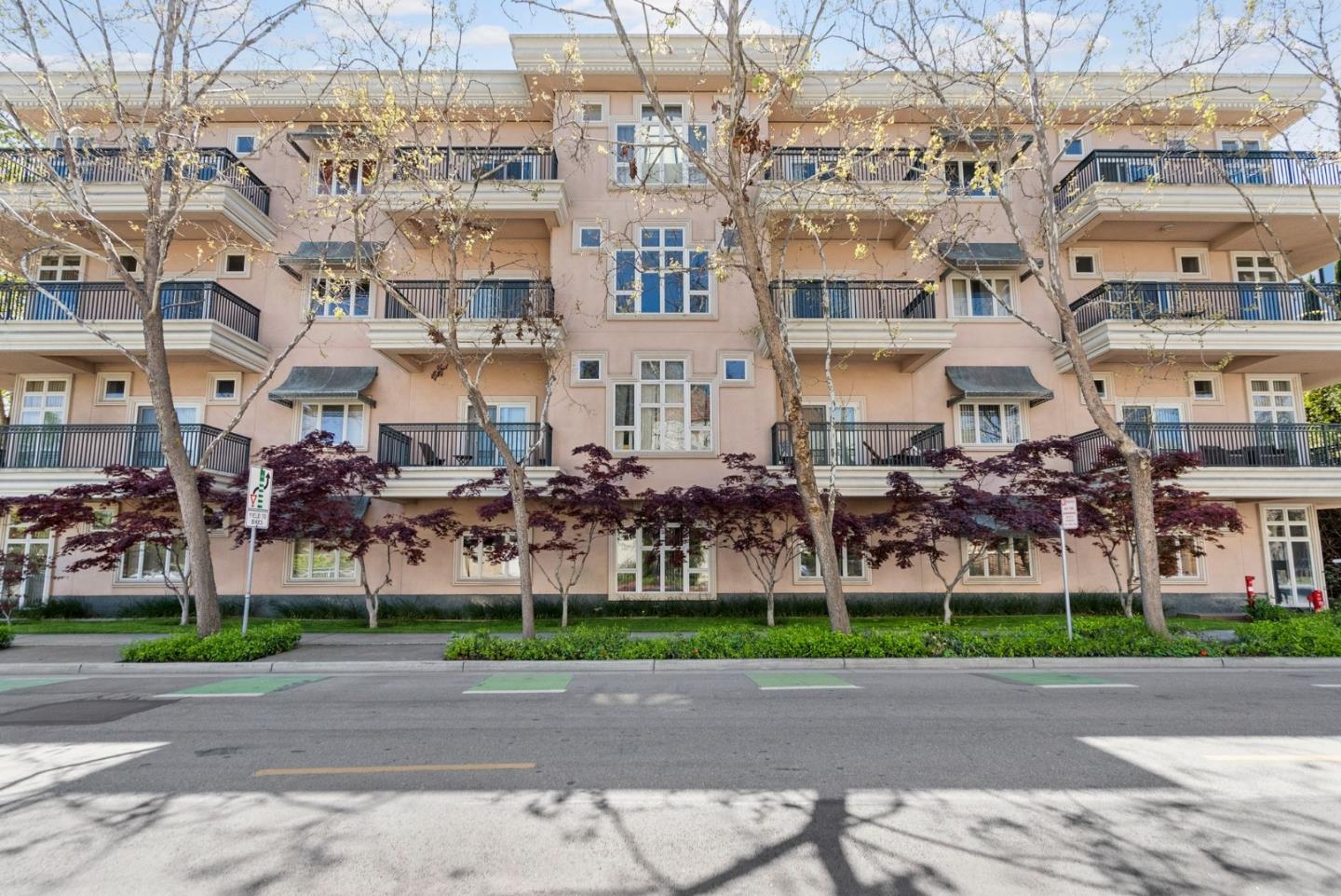 Palo Alto, California, 94306, United States, 2 Bedrooms Bedrooms, ,2 BathroomsBathrooms,Residential,For Sale,1804042