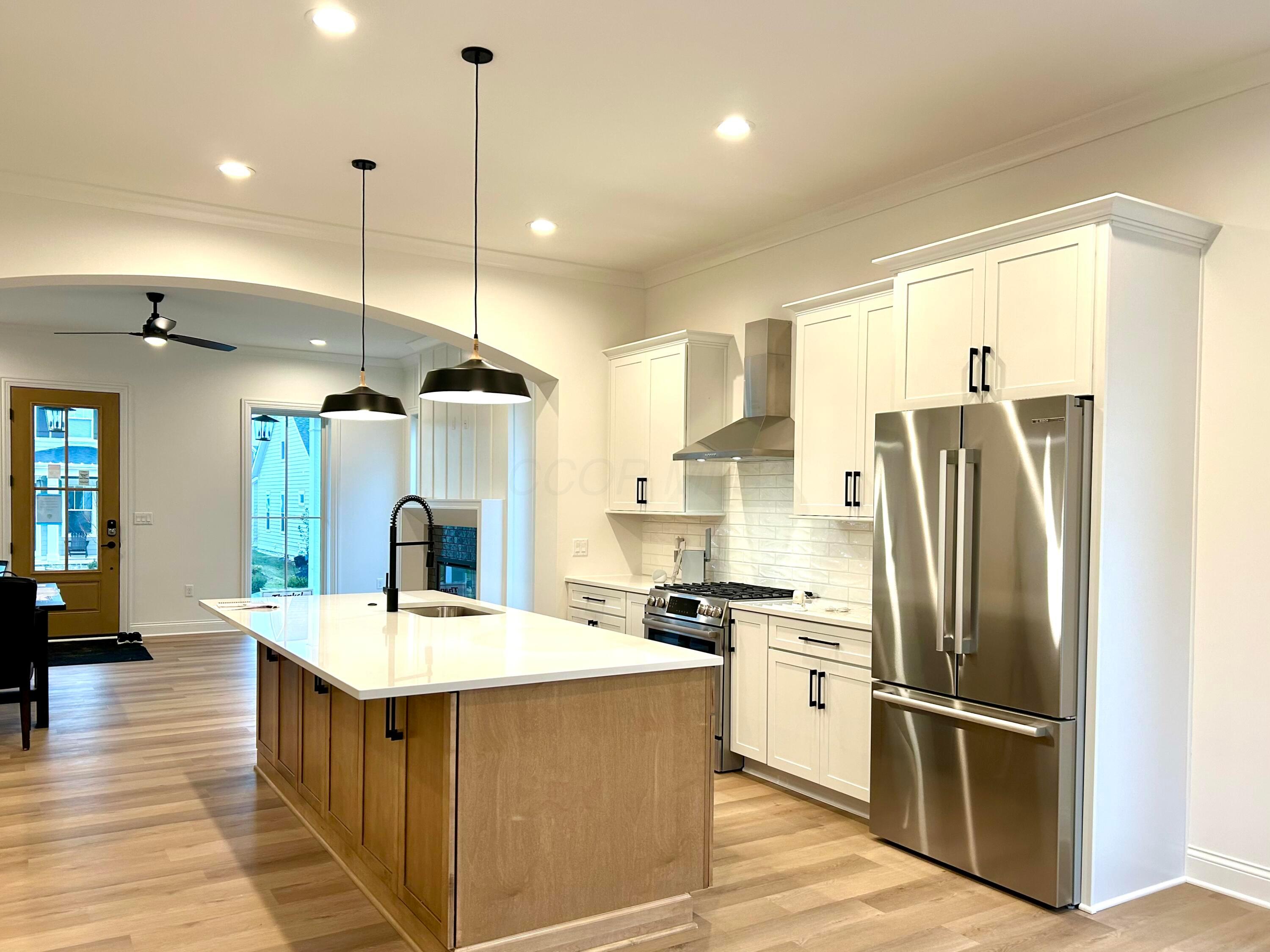 Lewis Center, Ohio, 43035, United States, 4 Bedrooms Bedrooms, ,4 BathroomsBathrooms,Residential,For Sale,1982744