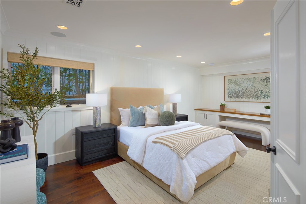 Newport Beach, California, 92660, United States, 5 Bedrooms Bedrooms, ,7 BathroomsBathrooms,Residential,For Sale,1847350