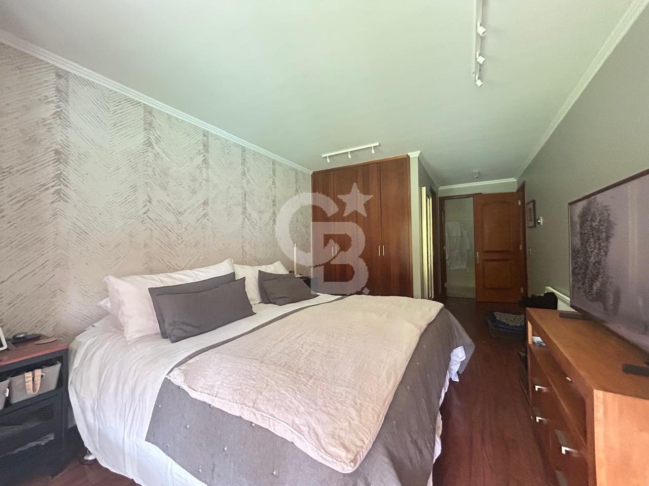 Lo Barnechea, Chile, 6 Bedrooms Bedrooms, ,5 BathroomsBathrooms,Residential,For Sale,1997477