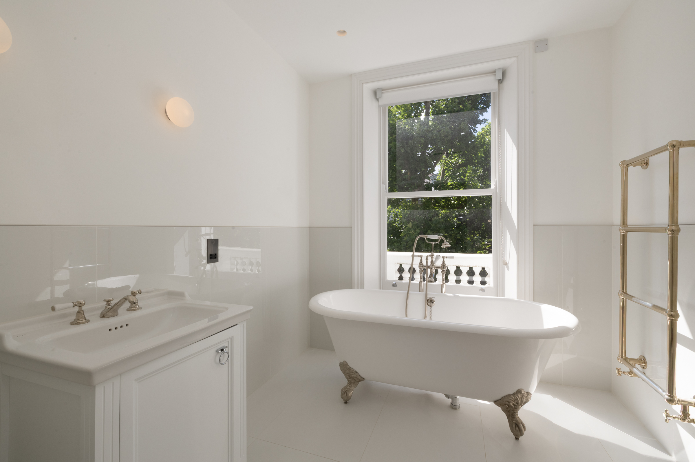  White Stucco Villa on Holland Park with Leisure Complex and Private Lift - 物件實景