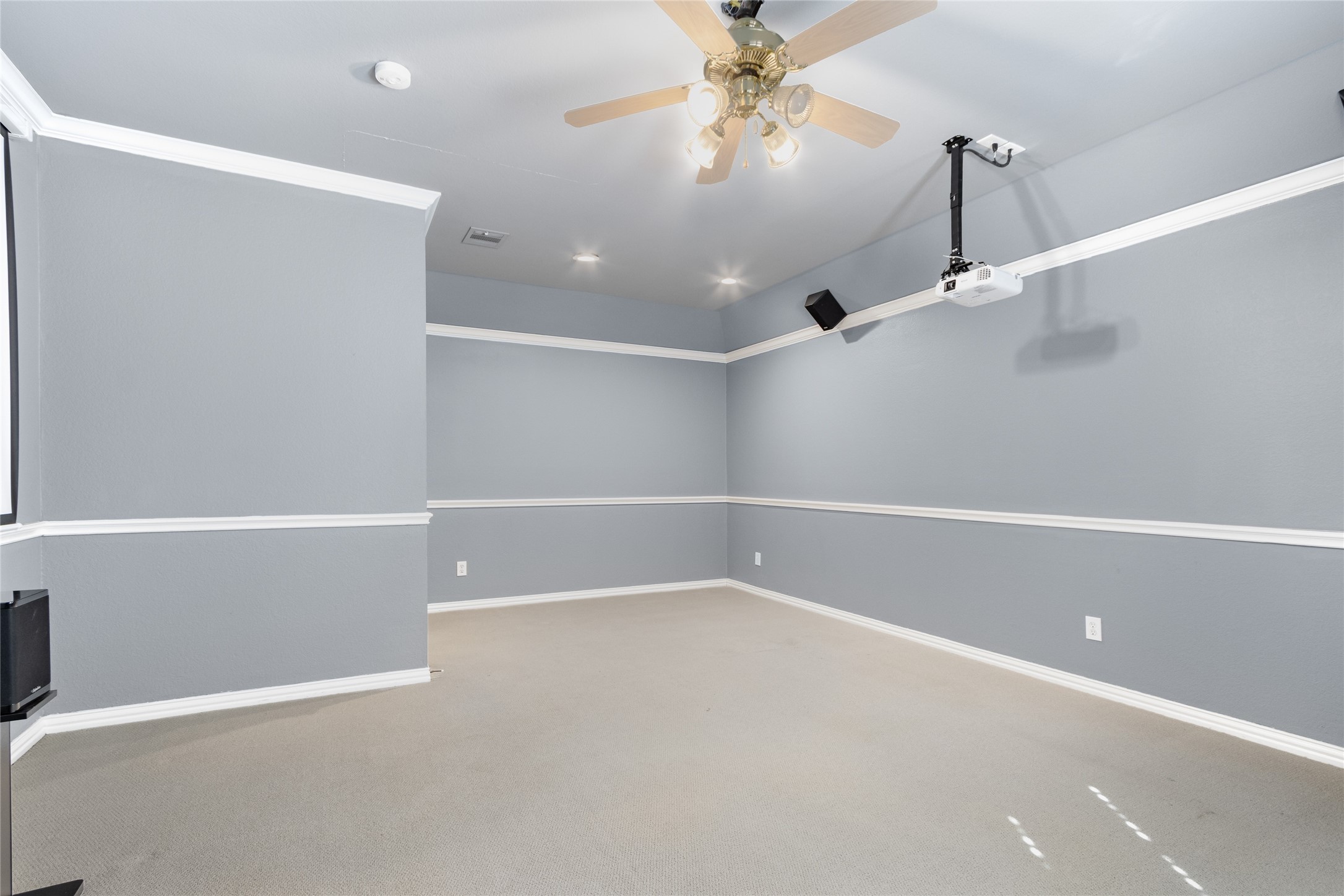 Plano, Texas, 75025, United States, 4 Bedrooms Bedrooms, ,4 BathroomsBathrooms,Residential,For Sale,1993481