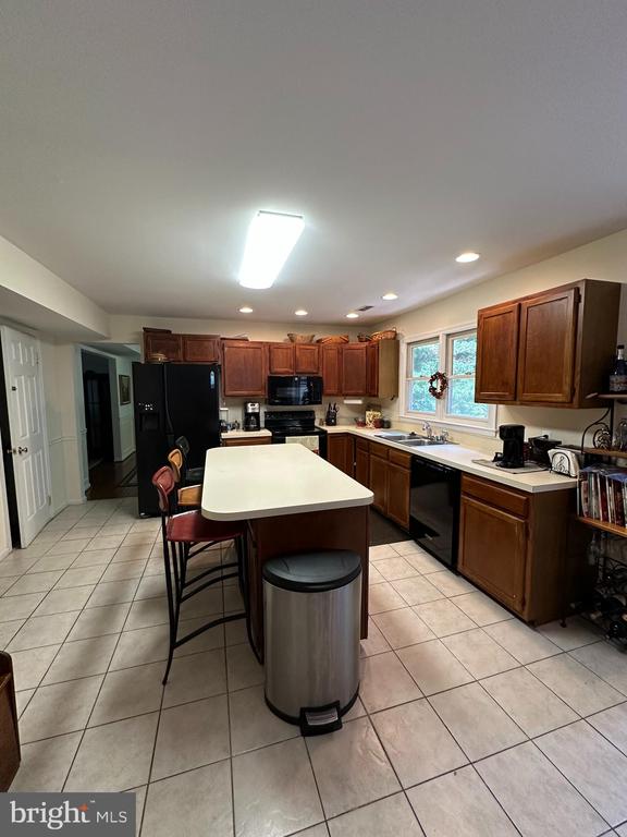 Stafford, Virginia, 22554, United States, 5 Bedrooms Bedrooms, ,3 BathroomsBathrooms,Residential,For Sale,1930374