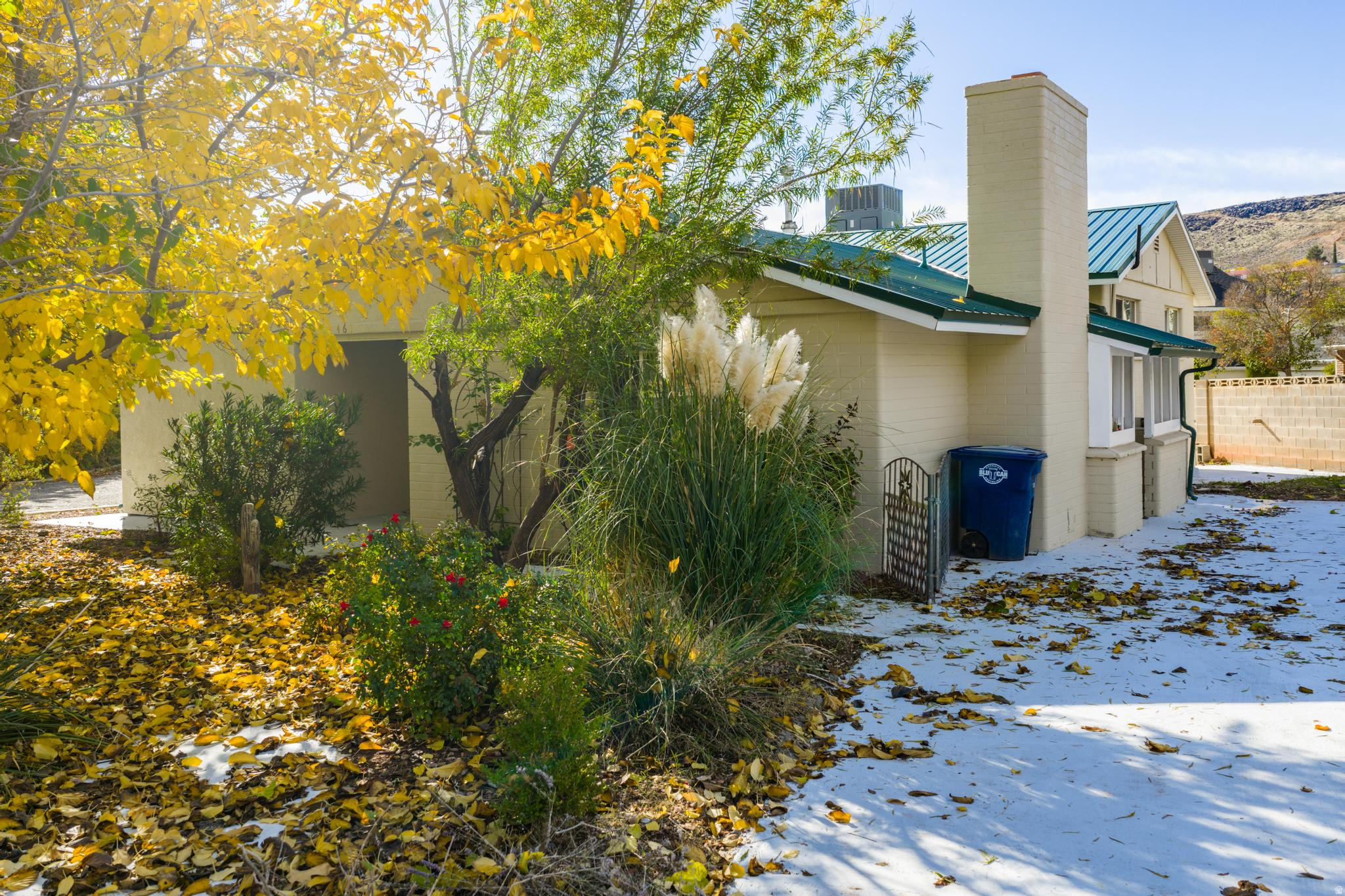 St George, Utah, 84770, United States, 5 Bedrooms Bedrooms, ,4 BathroomsBathrooms,Residential,For Sale,1998547