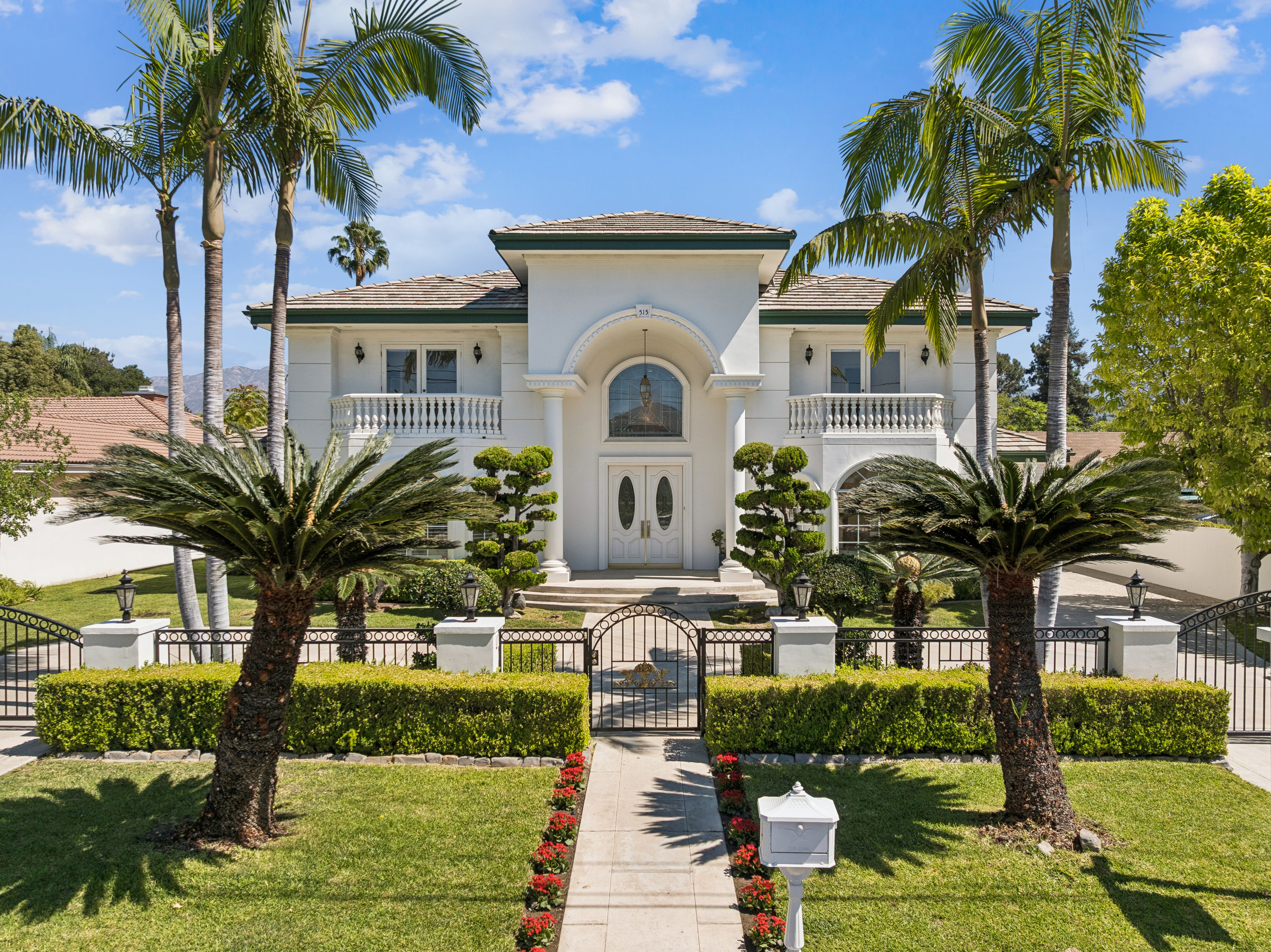  515 West Le Roy Avenue - 物件實景