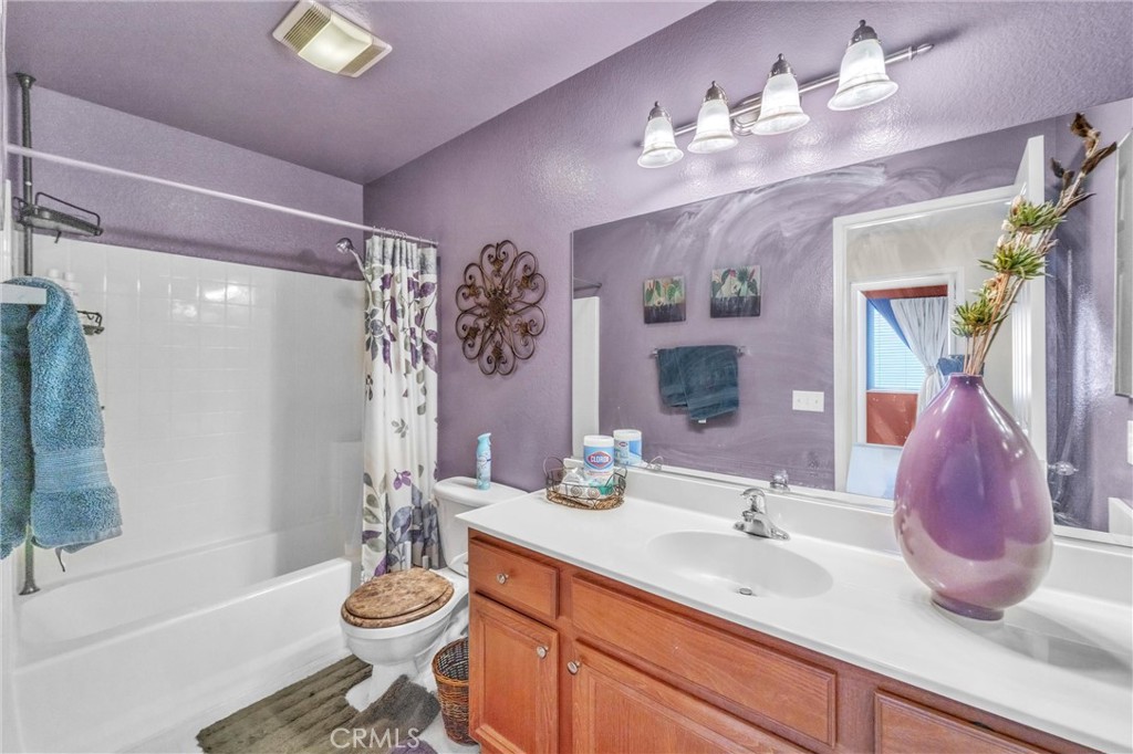 Hemet, California, 92545, United States, 6 Bedrooms Bedrooms, ,3 BathroomsBathrooms,Residential,For Sale,2040744