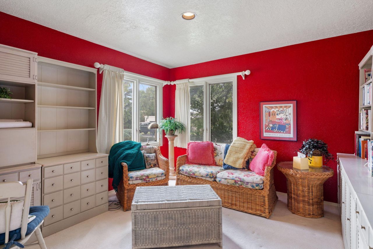 Albuquerque, New Mexico, 87111, United States, 4 Bedrooms Bedrooms, ,3 BathroomsBathrooms,Residential,For Sale,1906383