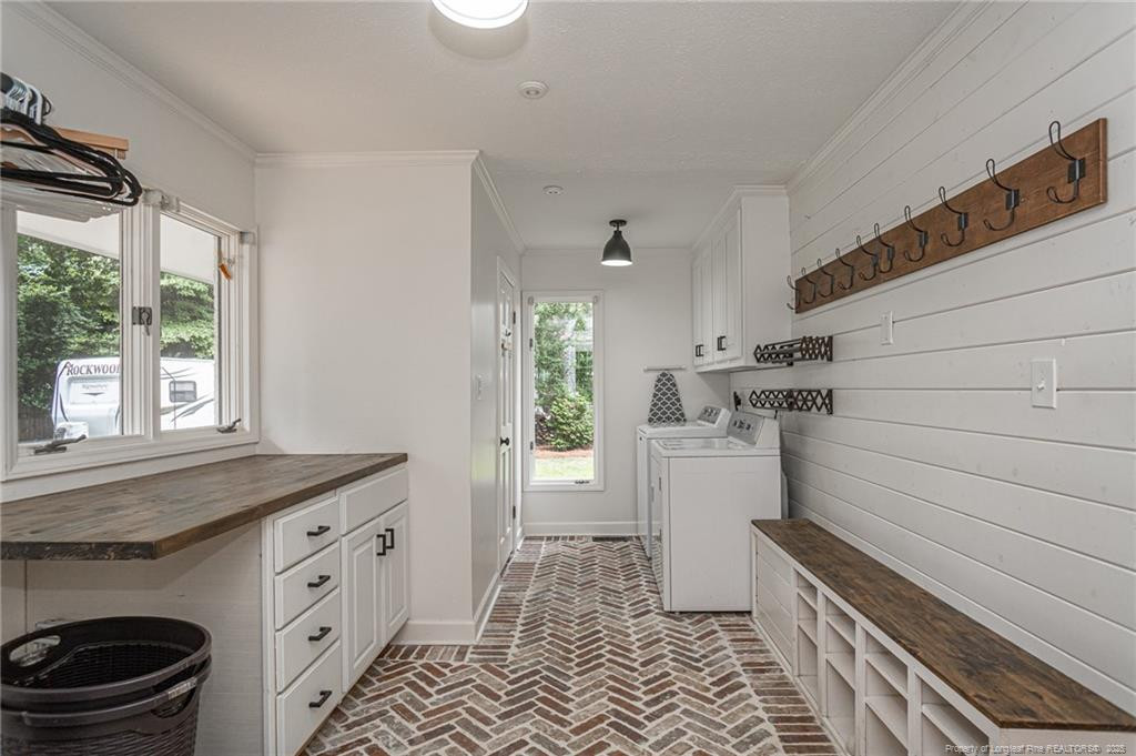 Fayetteville, North Carolina, 28303, United States, 4 Bedrooms Bedrooms, ,4 BathroomsBathrooms,Residential,For Sale,1906068