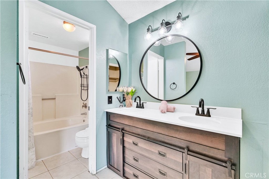 Rialto, California, 92376, United States, 3 Bedrooms Bedrooms, ,3 BathroomsBathrooms,Residential,For Sale,1909266