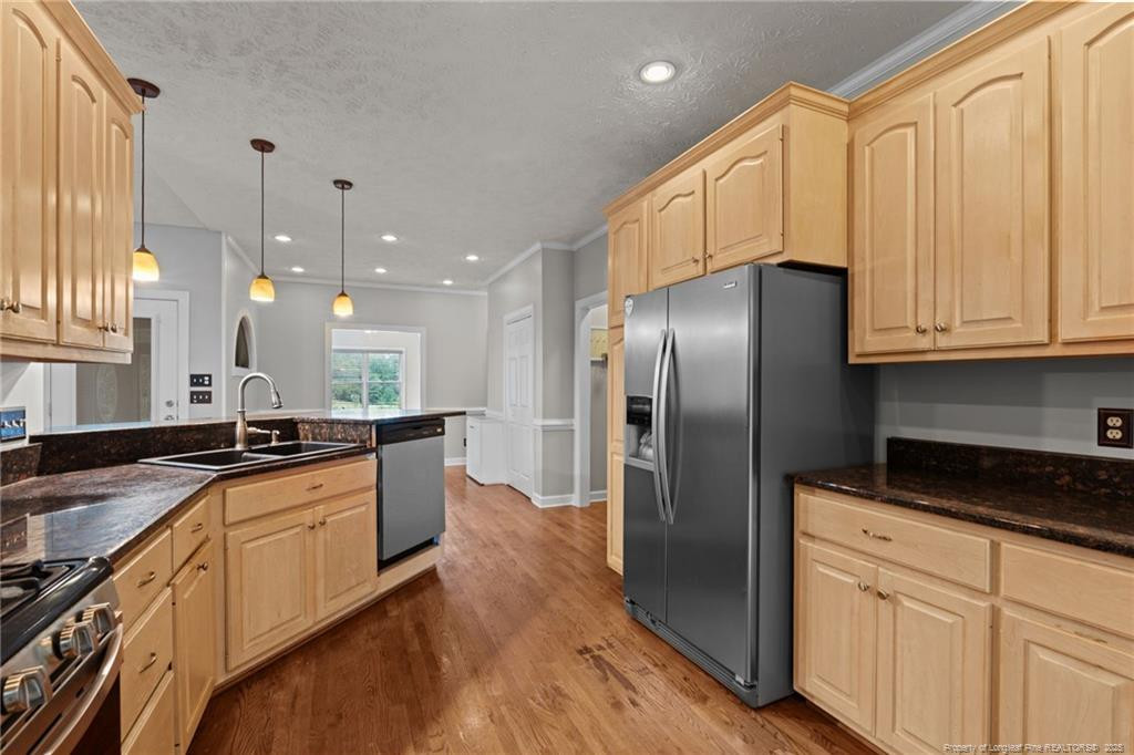 Fayetteville, North Carolina, 28306, United States, 4 Bedrooms Bedrooms, ,3 BathroomsBathrooms,Residential,For Sale,1906970