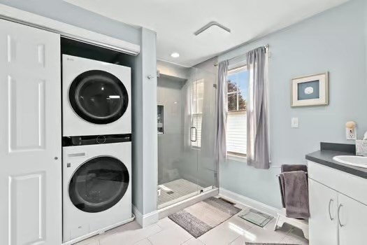 Duxbury, Massachusetts, 02232, United States, 2 Bedrooms Bedrooms, ,3 BathroomsBathrooms,Residential,For Sale,1839812
