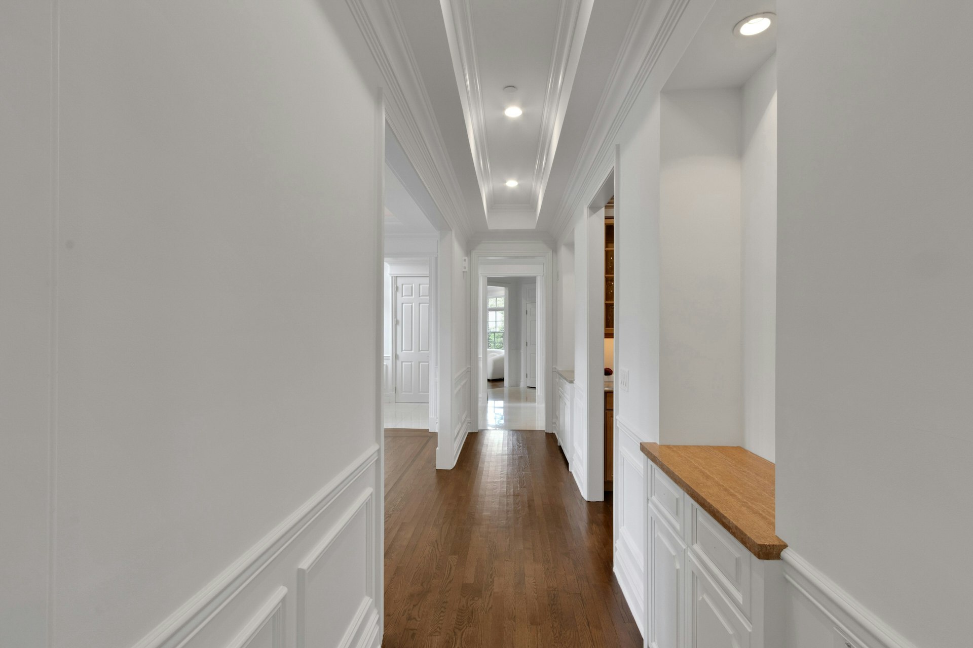 704 Heights Lane, Tenafly, NJ, 07670 - 物件實景