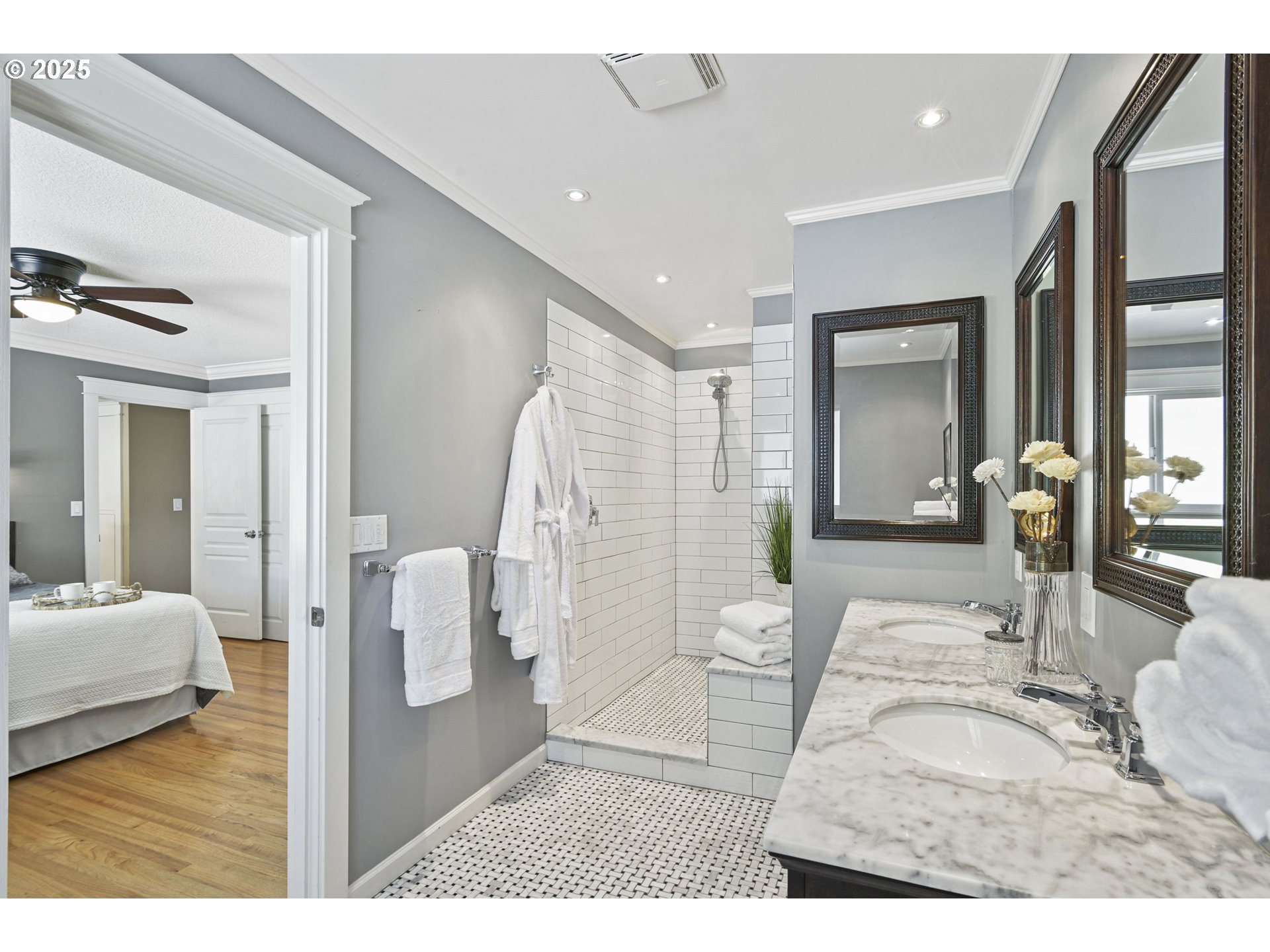 Portland, Oregon, 97225, United States, 3 Bedrooms Bedrooms, ,3 BathroomsBathrooms,Residential,For Sale,1787788