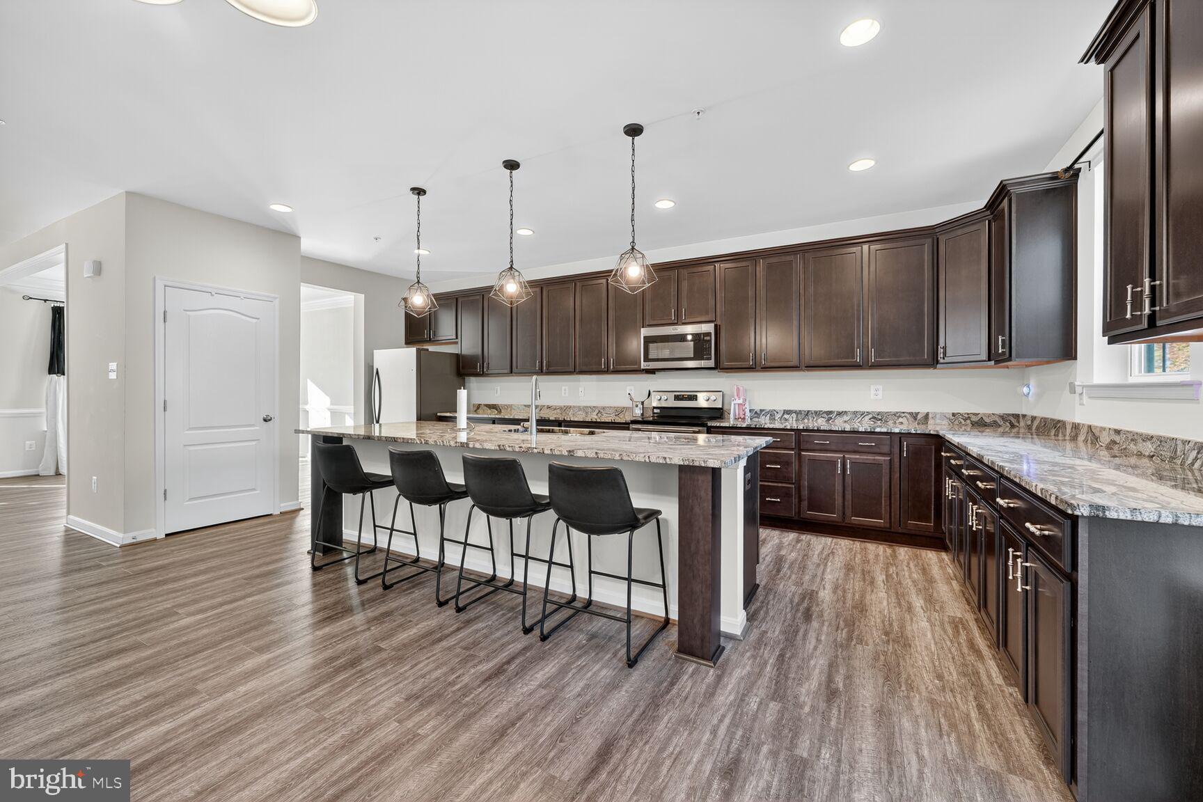 Accokeek, Maryland, 20607, United States, 5 Bedrooms Bedrooms, ,4 BathroomsBathrooms,Residential,For Sale,2005401