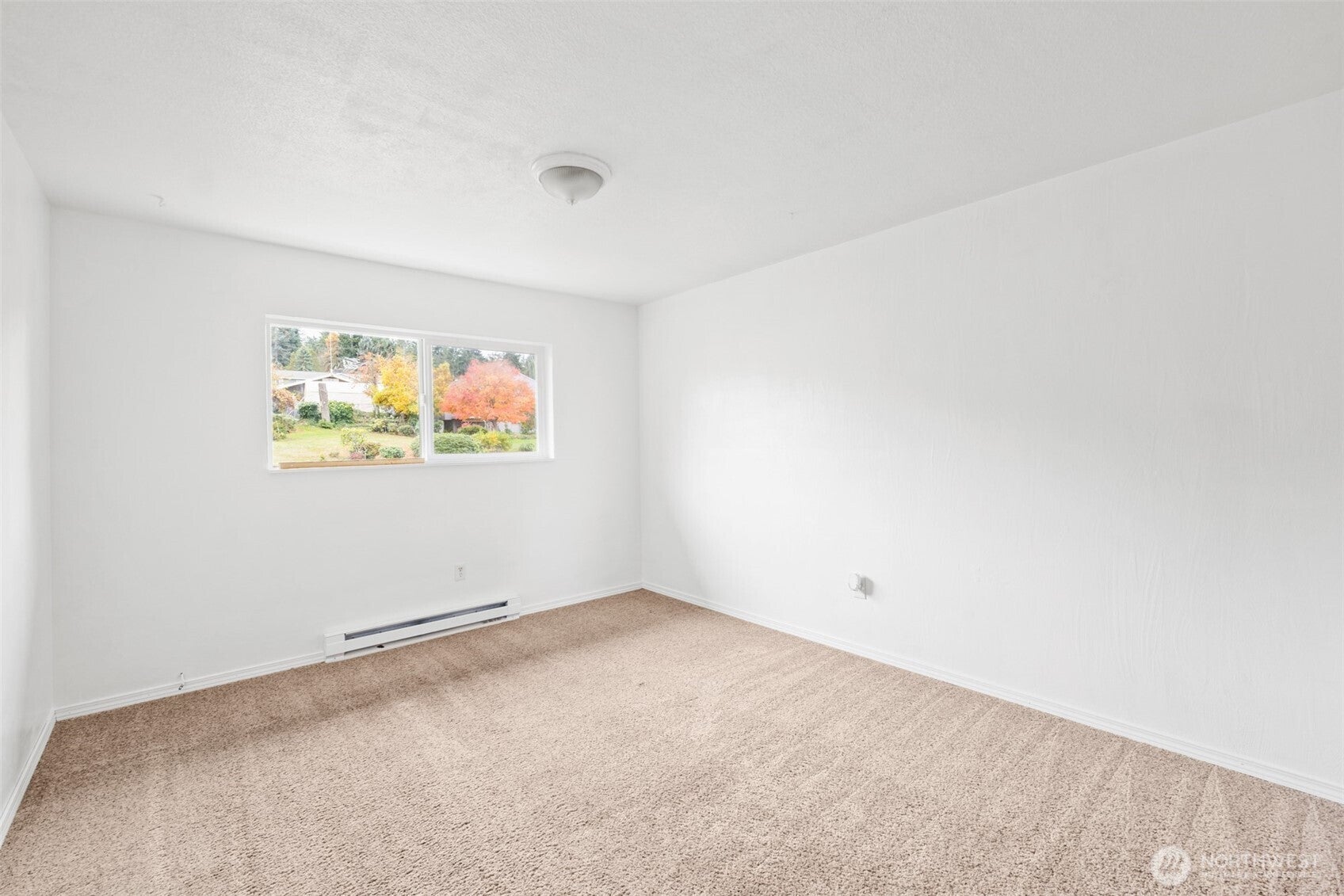 Port Angeles, Washington, 98362, United States, 3 Bedrooms Bedrooms, ,1 BathroomBathrooms,Residential,For Sale,1987084