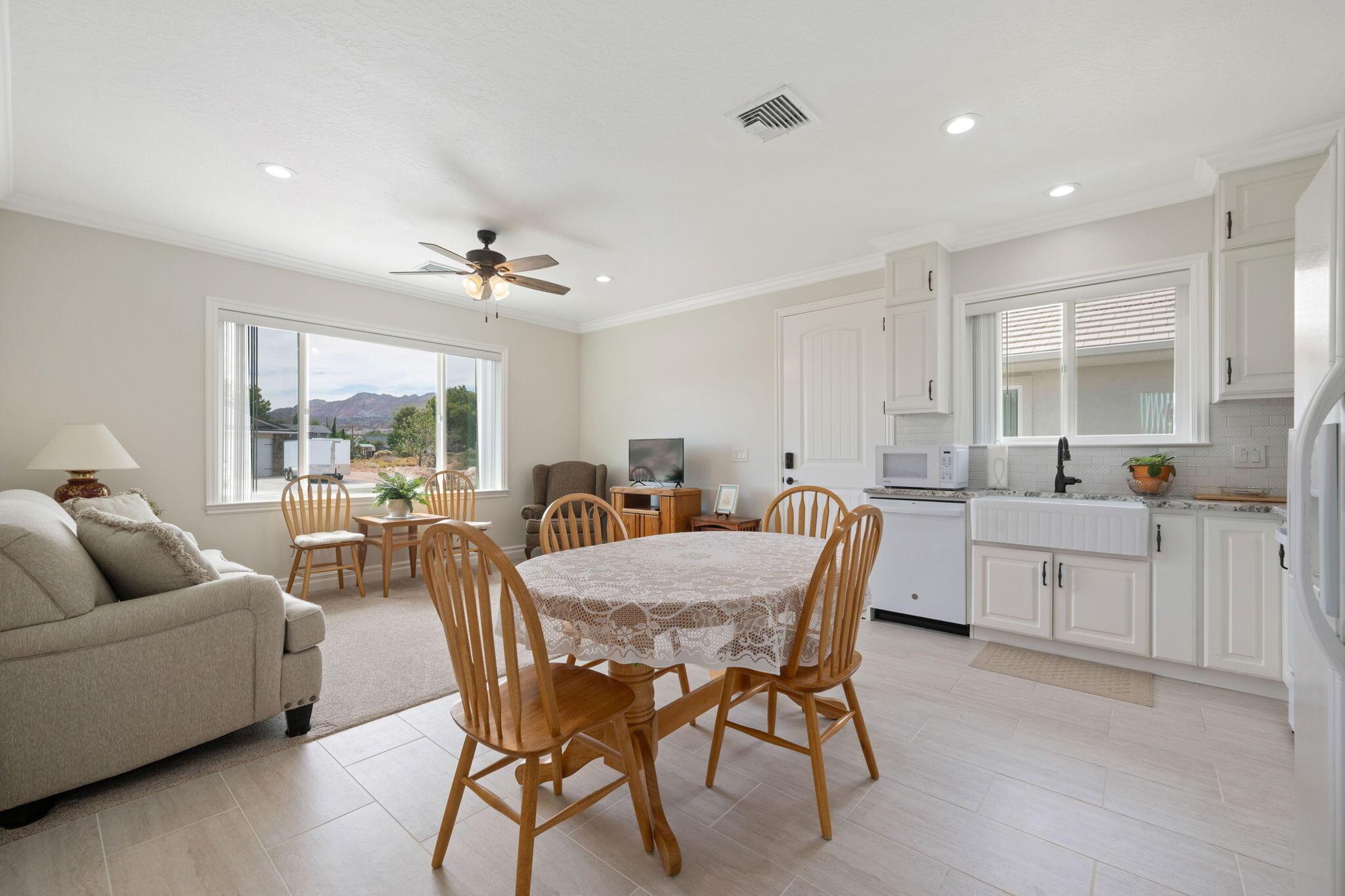 Leeds, Utah, 84746, United States, 5 Bedrooms Bedrooms, ,3 BathroomsBathrooms,Residential,For Sale,1979707