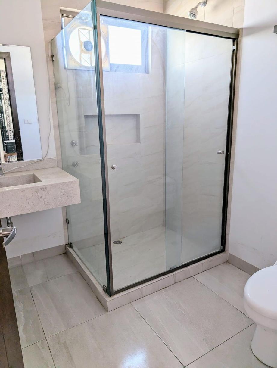 Cerrada Codorniz, Torreón, Coahuila de Zaragoza, 27023, Mexico, 3 Bedrooms Bedrooms, ,2 BathroomsBathrooms,Residential,For Sale,Cerrada Codorniz,1671780