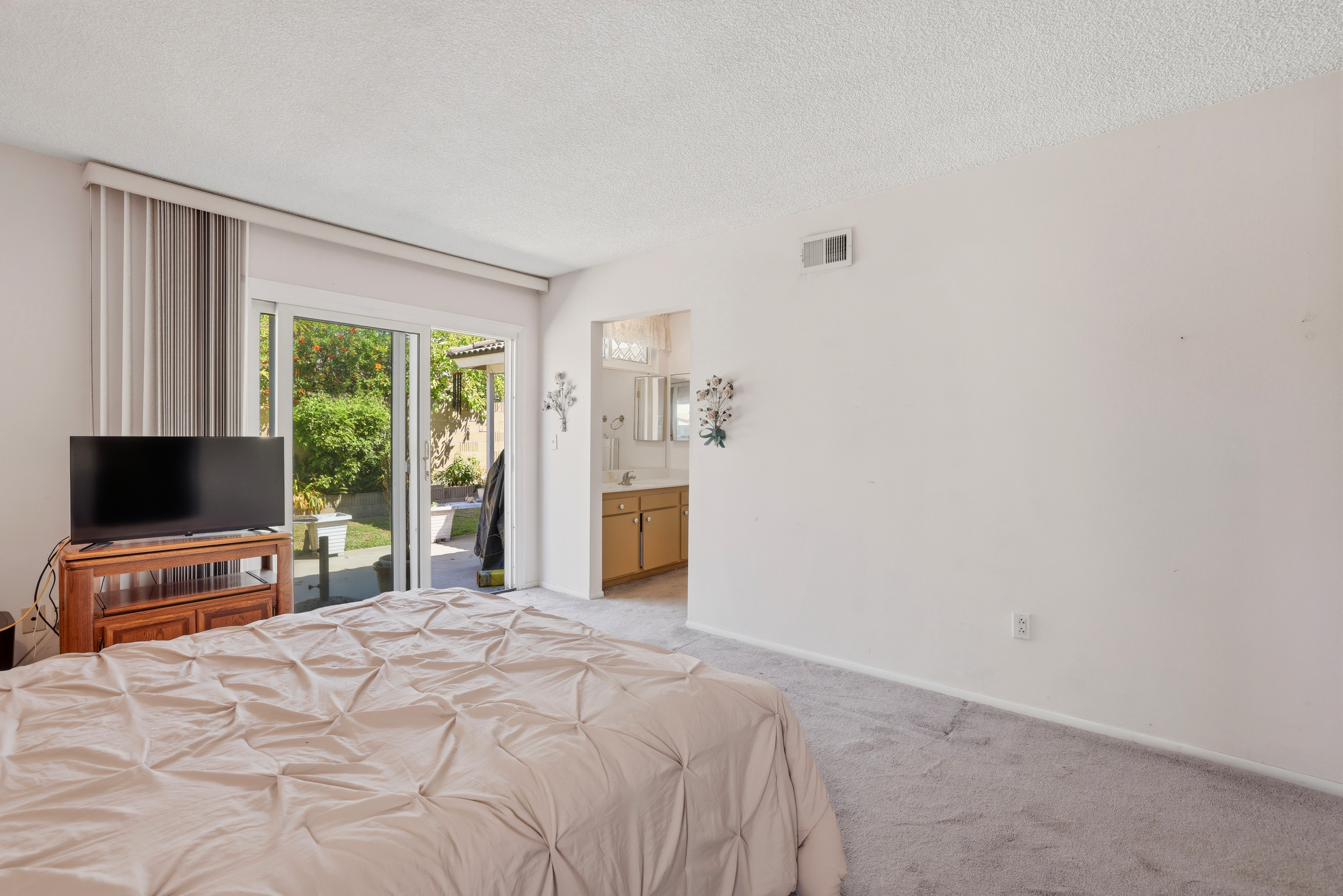  19402 Benfield Avenue, Cerritos, CA 90703 - 物件實景