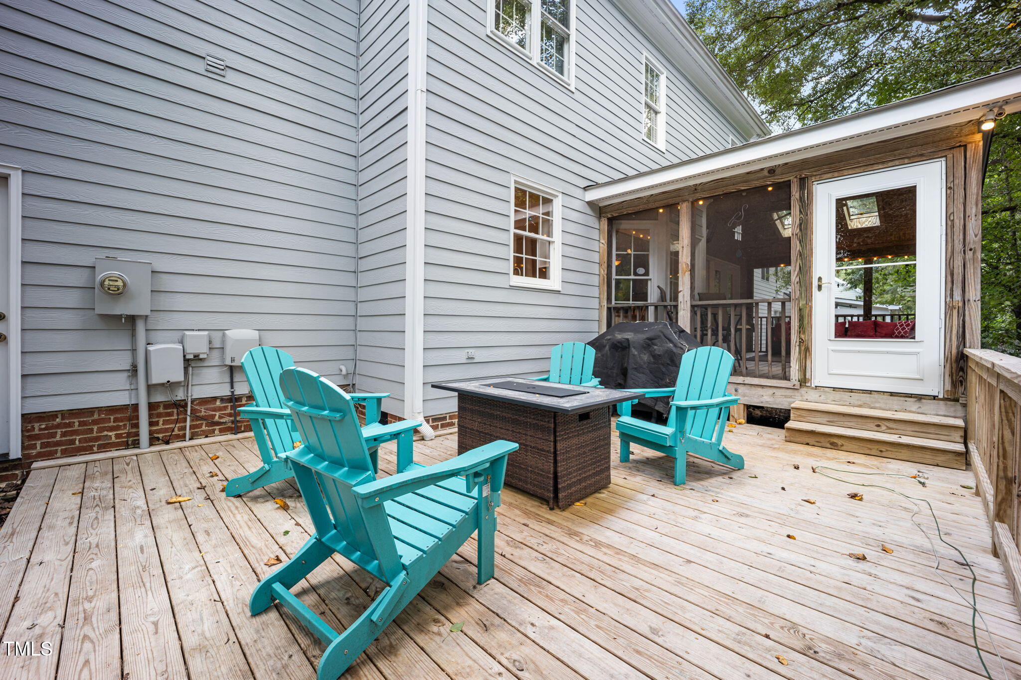 Apex, North Carolina, 27502, United States, 4 Bedrooms Bedrooms, ,3 BathroomsBathrooms,Residential,For Sale,1939175
