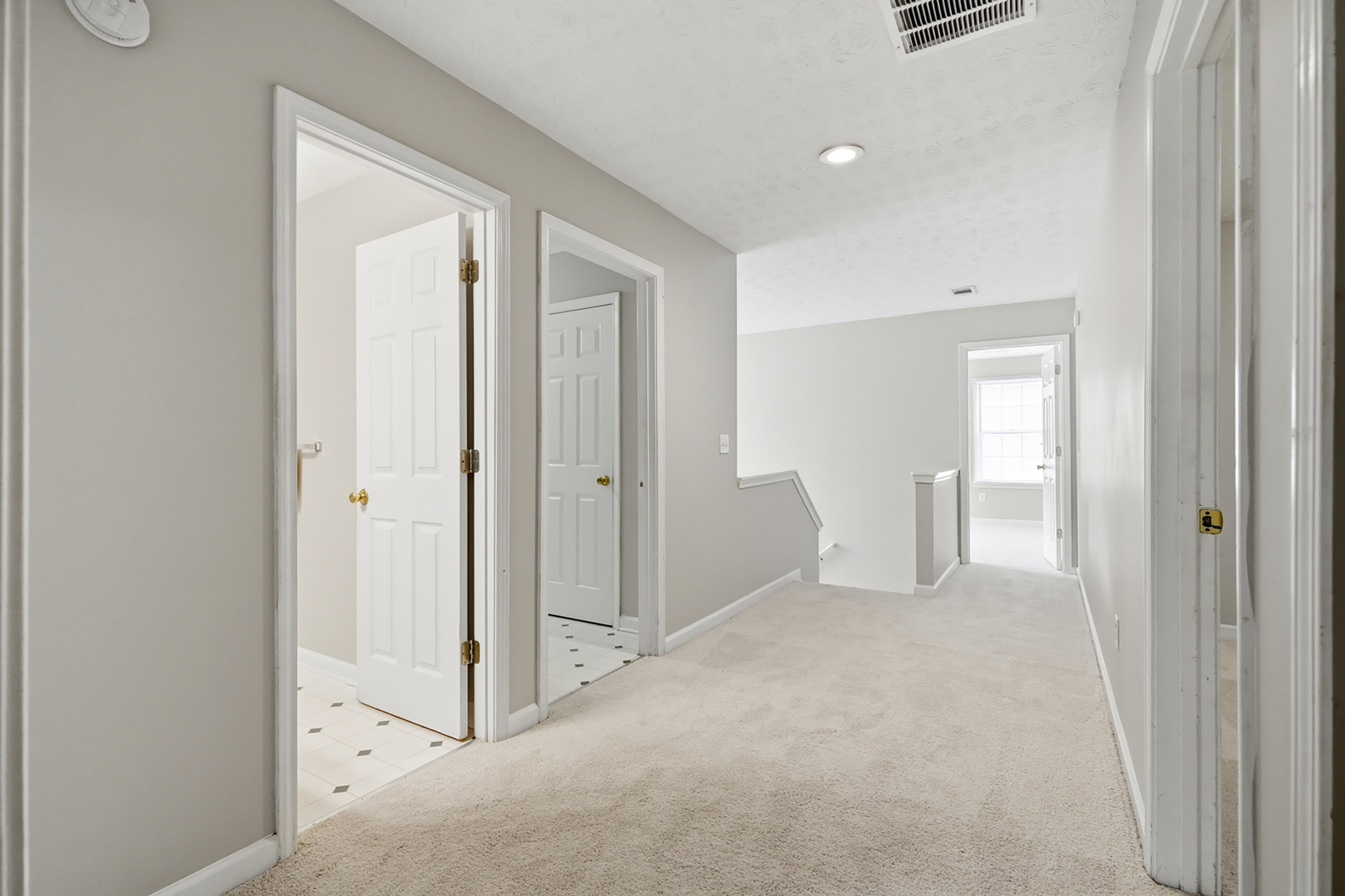  Private Cul-de-Sac Retreat in a Prime Alpharetta Swim Community - 物件實景