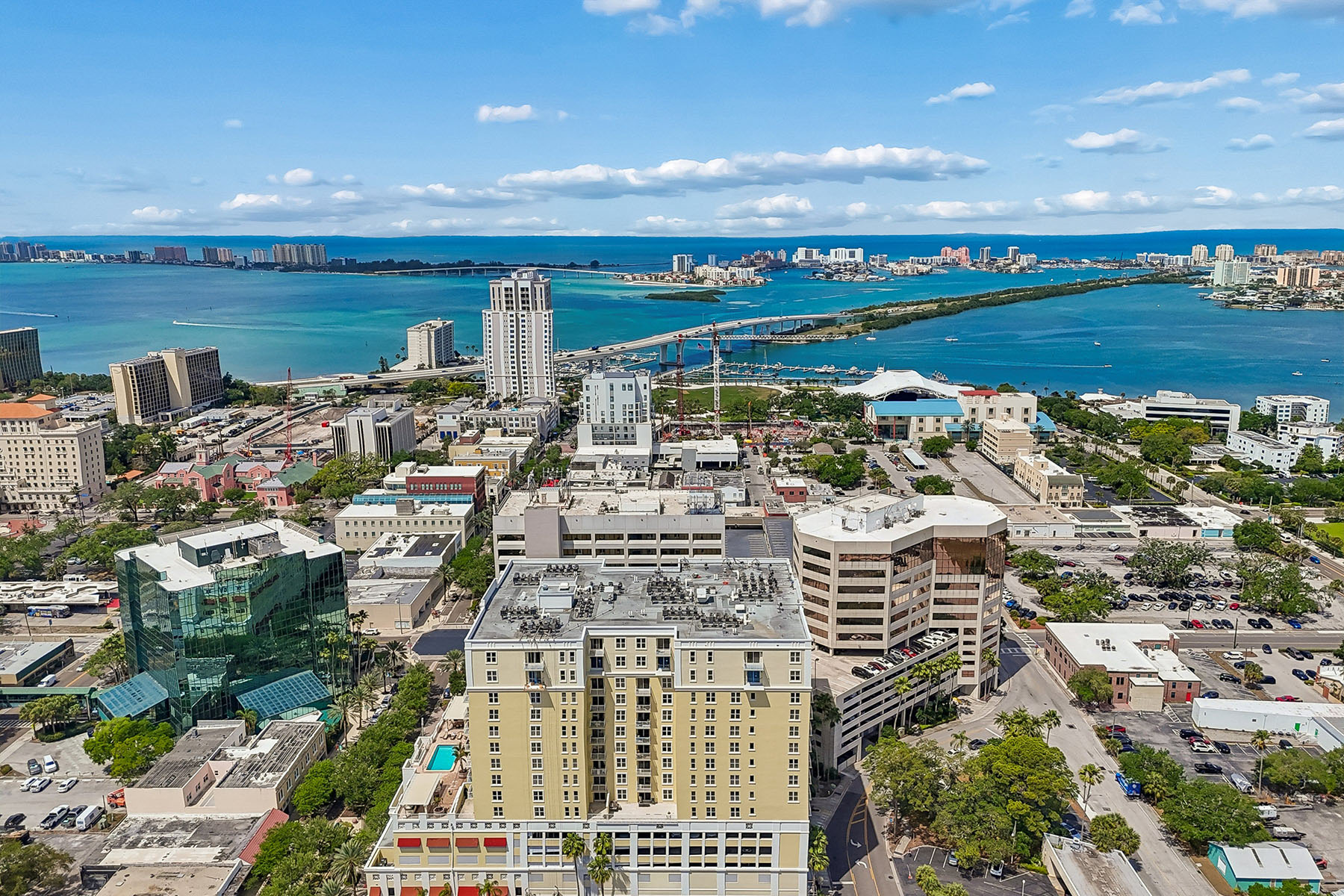  STATION SQUARE CONDO - 物件實景