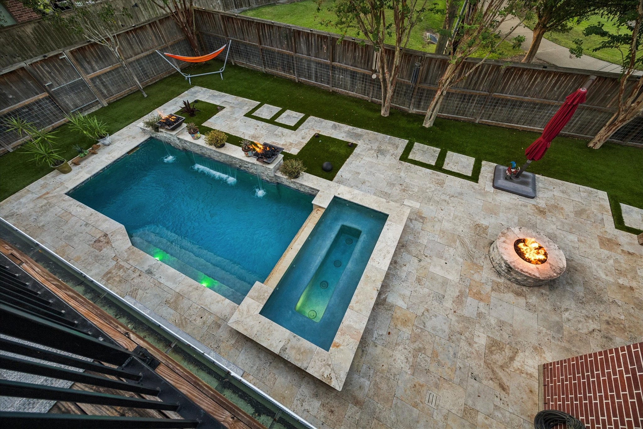  3523 Silvercreek Drive - 物件實景