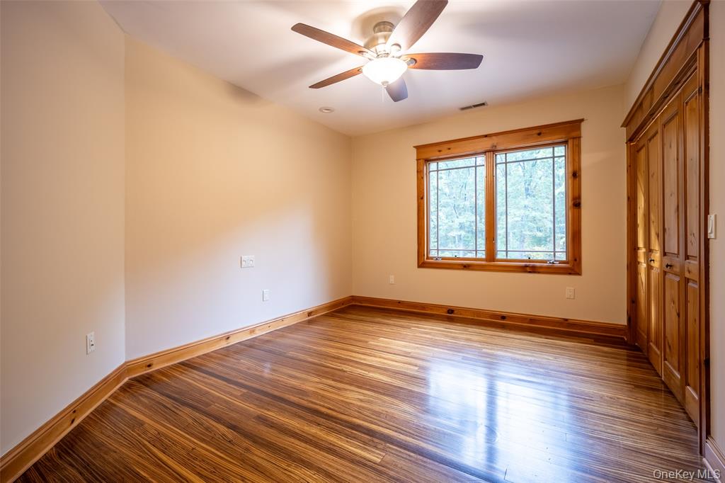 Highland, New York, 12528, United States, 3 Bedrooms Bedrooms, ,3 BathroomsBathrooms,Residential,For Sale,1980654