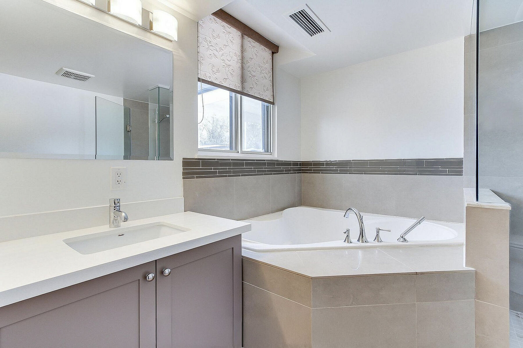  Condo in Richmond Hill - 物件實景
