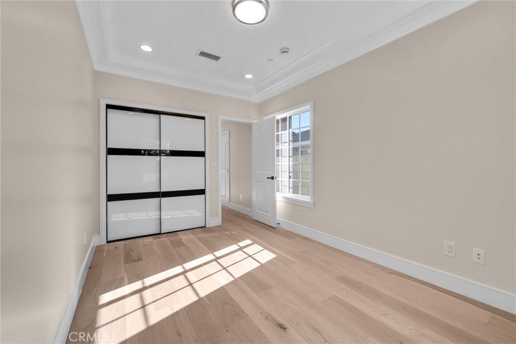 San Gabriel, California, 91775, United States, 7 Bedrooms Bedrooms, ,6 BathroomsBathrooms,Residential,For Sale,1804078