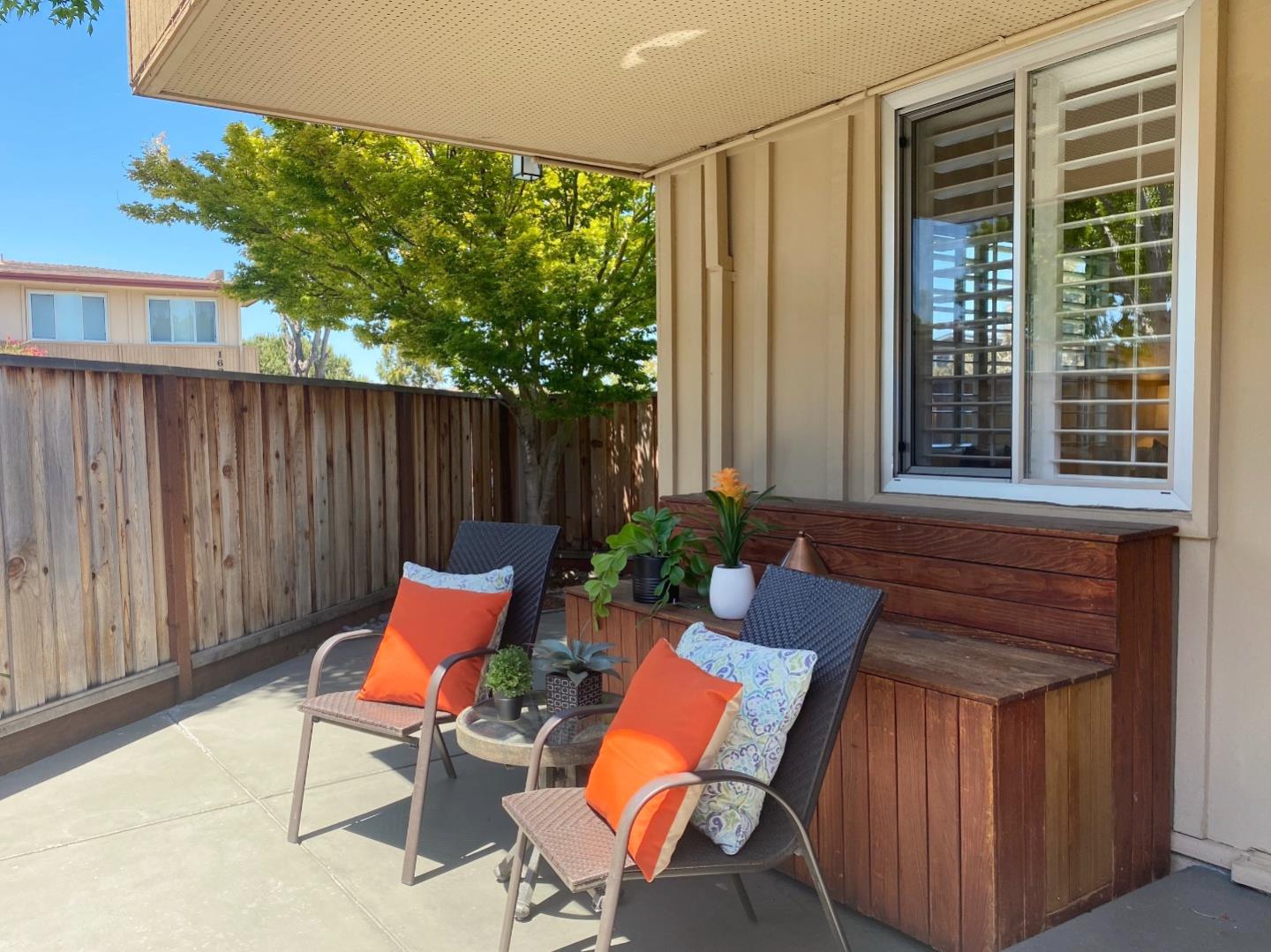 San Mateo, California, 94403, United States, 3 Bedrooms Bedrooms, ,1 BathroomBathrooms,Residential,For Sale,1879079