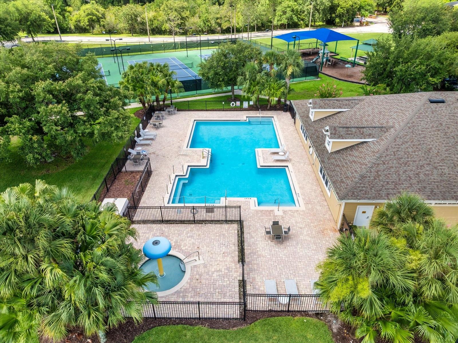 ORLANDO, Florida, 32832, United States, 4 Bedrooms Bedrooms, ,3 BathroomsBathrooms,Residential,For Sale,1915391
