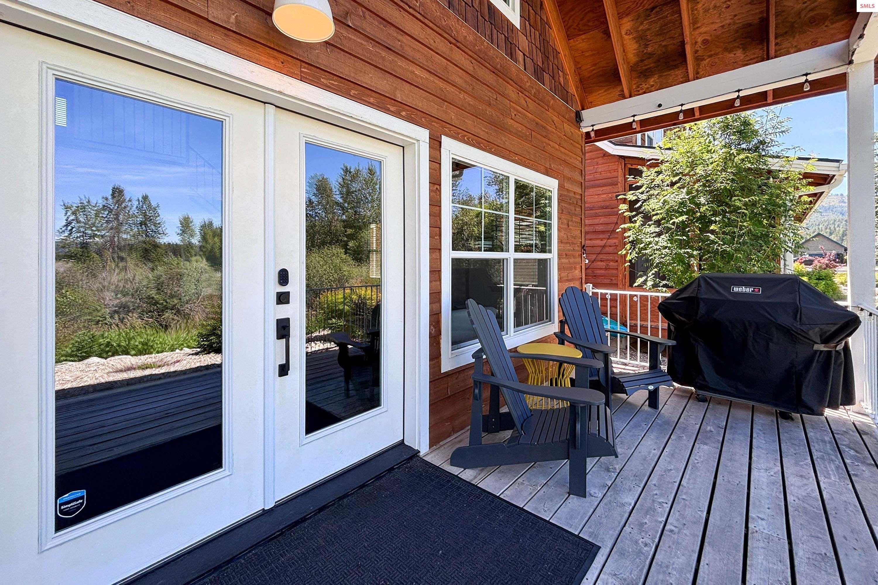 Dover, Idaho, 83825, United States, 3 Bedrooms Bedrooms, ,2 BathroomsBathrooms,Residential,For Sale,2031263