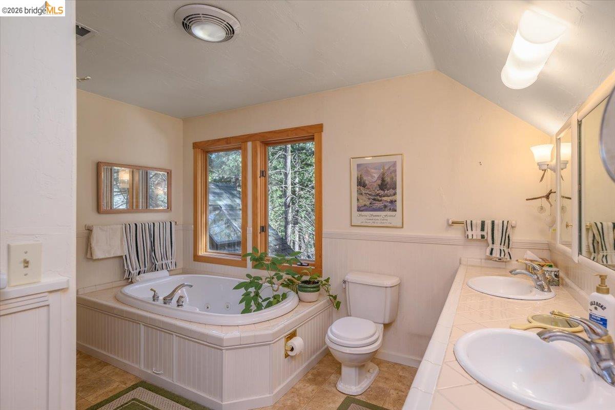 Twain Harte, California, 95383, United States, 3 Bedrooms Bedrooms, ,3 BathroomsBathrooms,Residential,For Sale,2029543