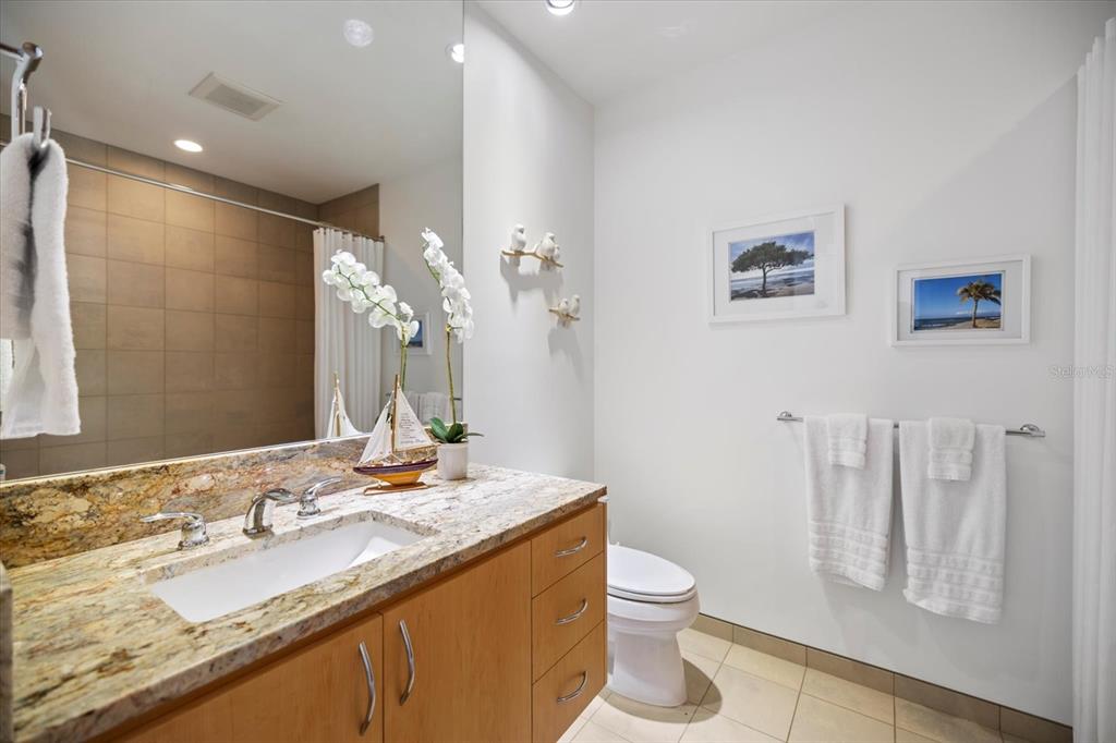 Sarasota, Florida, 34239, United States, 4 Bedrooms Bedrooms, ,5 BathroomsBathrooms,Residential,For Sale,1988202