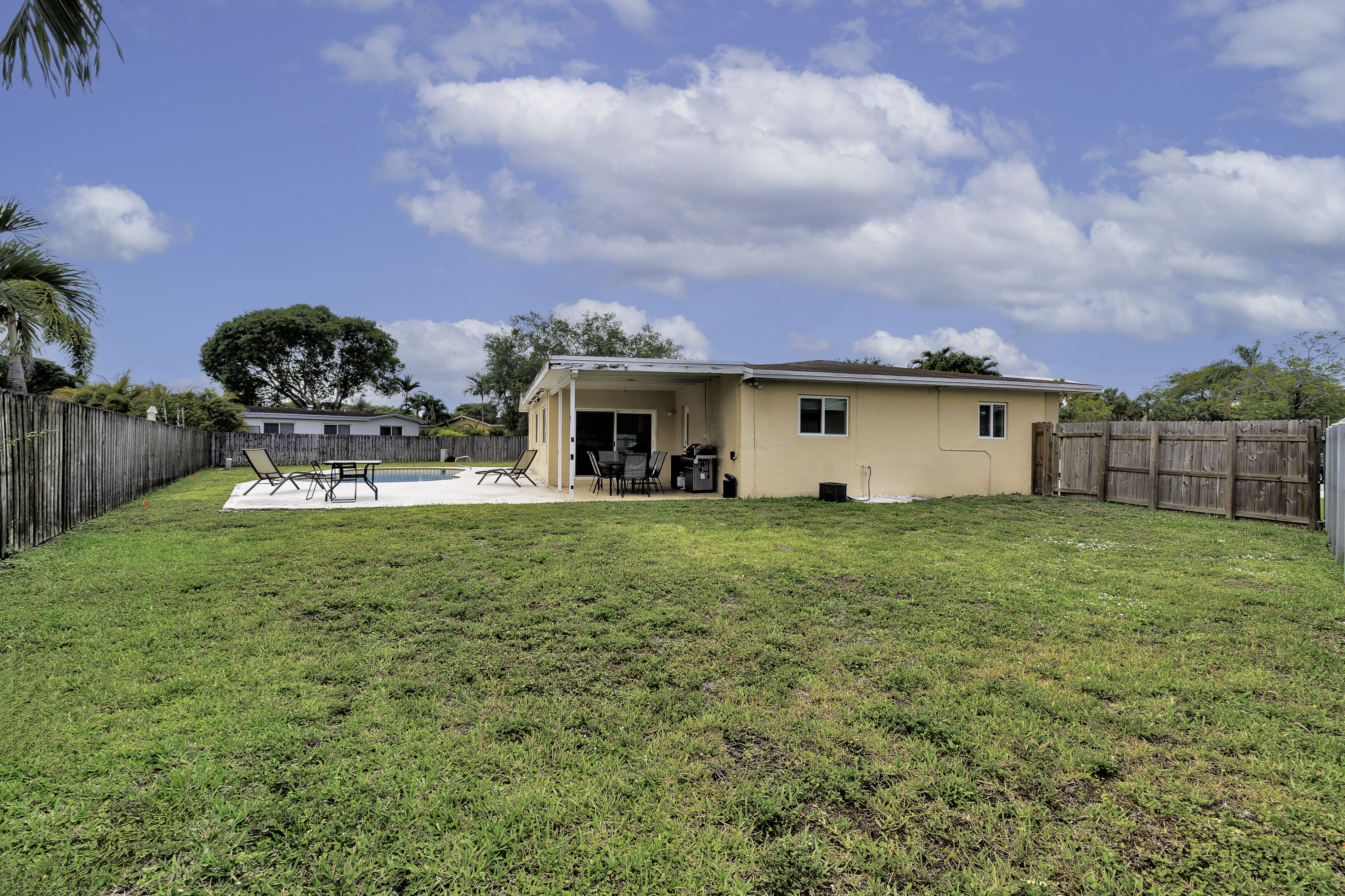  1600 NW 120th Ave, Pembroke Pines, FL, 33026 - 物件實景