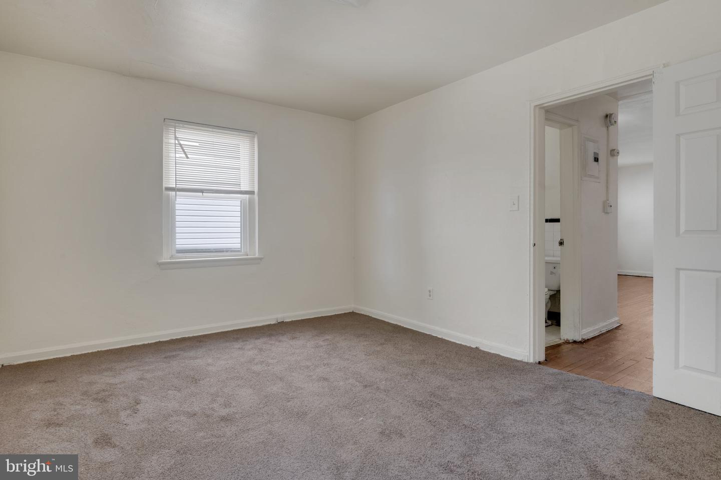 Washington, District of Columbia, 20020, United States, ,Residential,For Sale,1988092