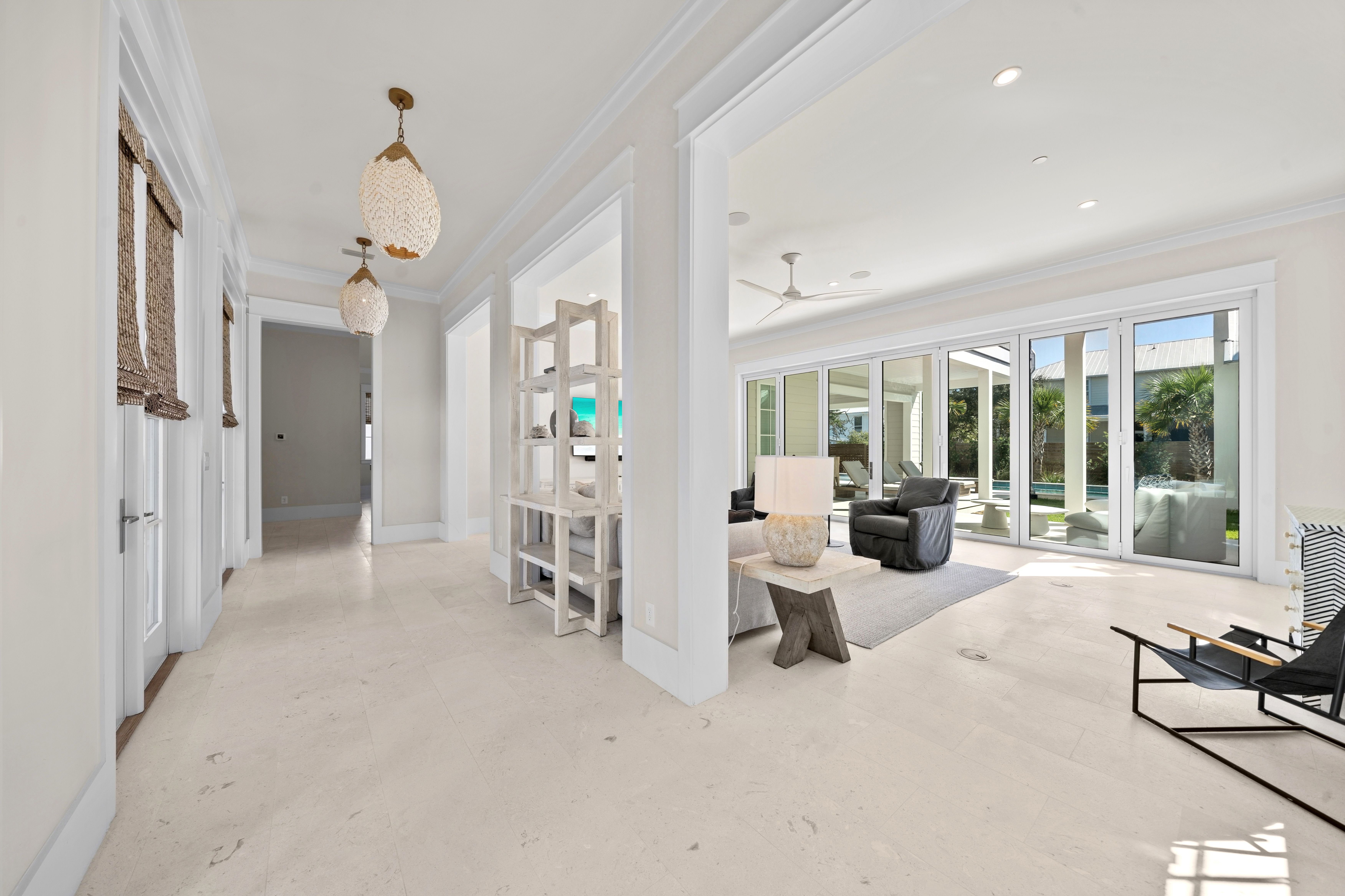  Gulf Serenity  Newer-Construction 8-Bedroom Luxury Home with Rooftop Terrace - 物件實景