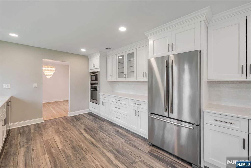 Wyckoff, New Jersey, 07481, United States, 5 Bedrooms Bedrooms, ,5 BathroomsBathrooms,Residential,For Sale,1951013