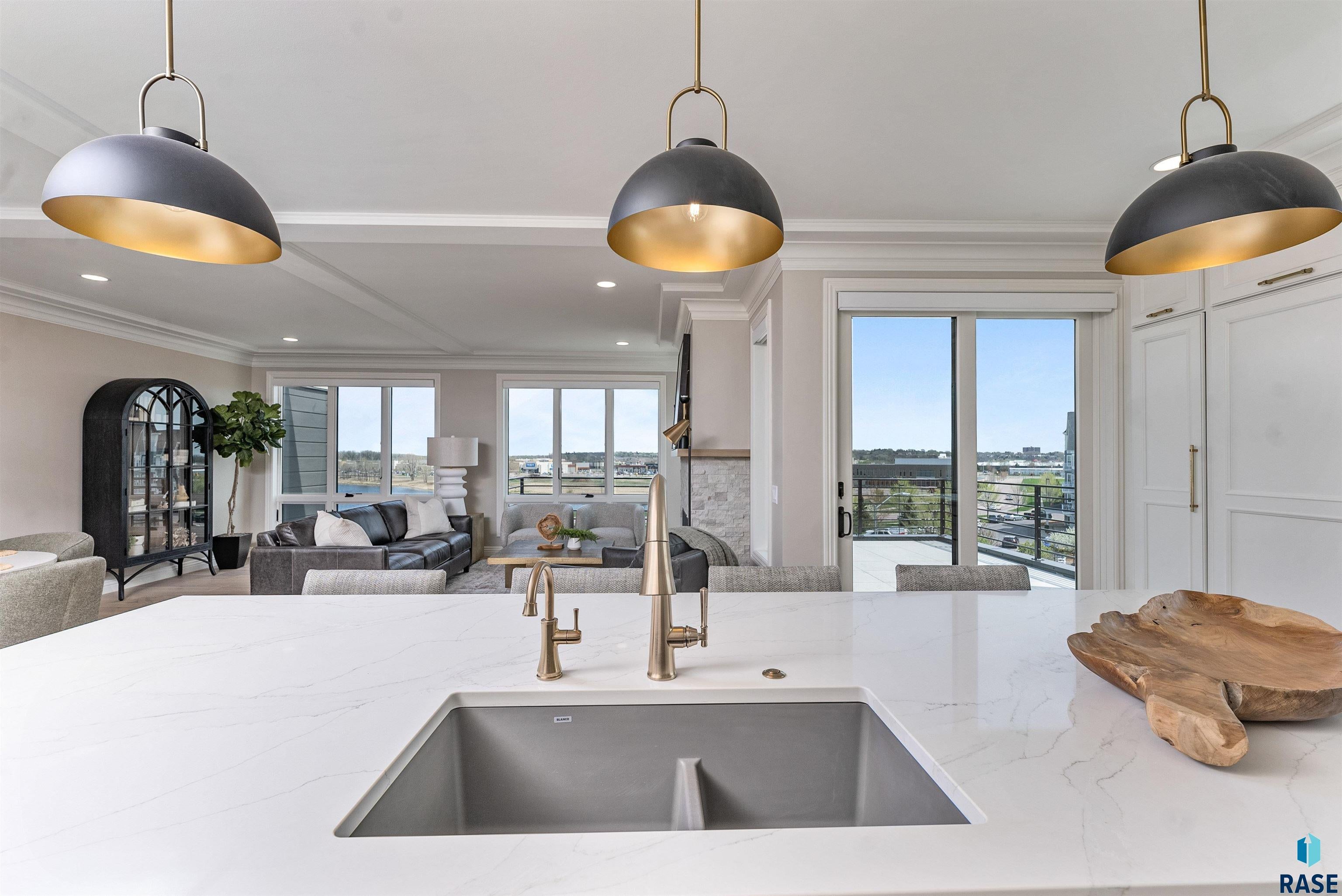 Sioux Falls, South Dakota, 57106, United States, ,Residential,For Sale,1986219