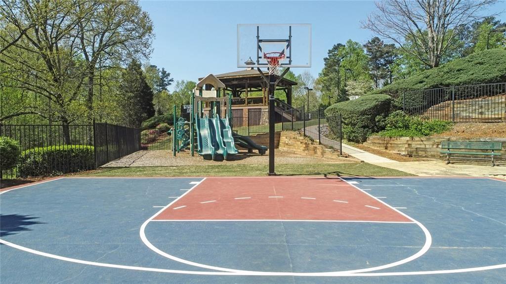 Cumming, Georgia, 30041, United States, 5 Bedrooms Bedrooms, ,5 BathroomsBathrooms,Residential,For Sale,1944969